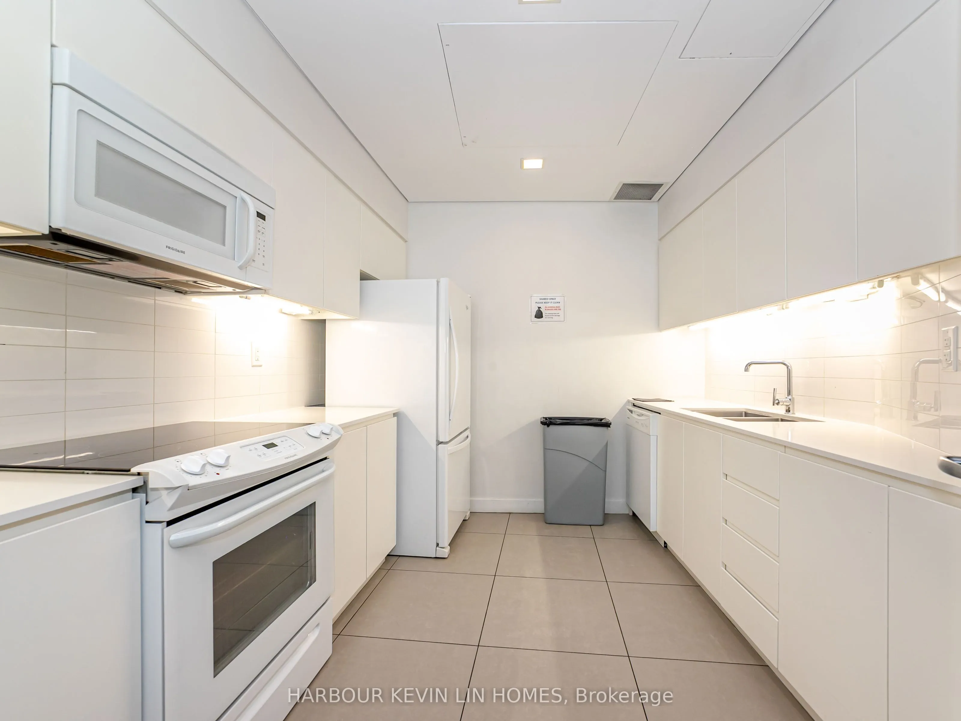 75 Queens Wharf Road, #1009