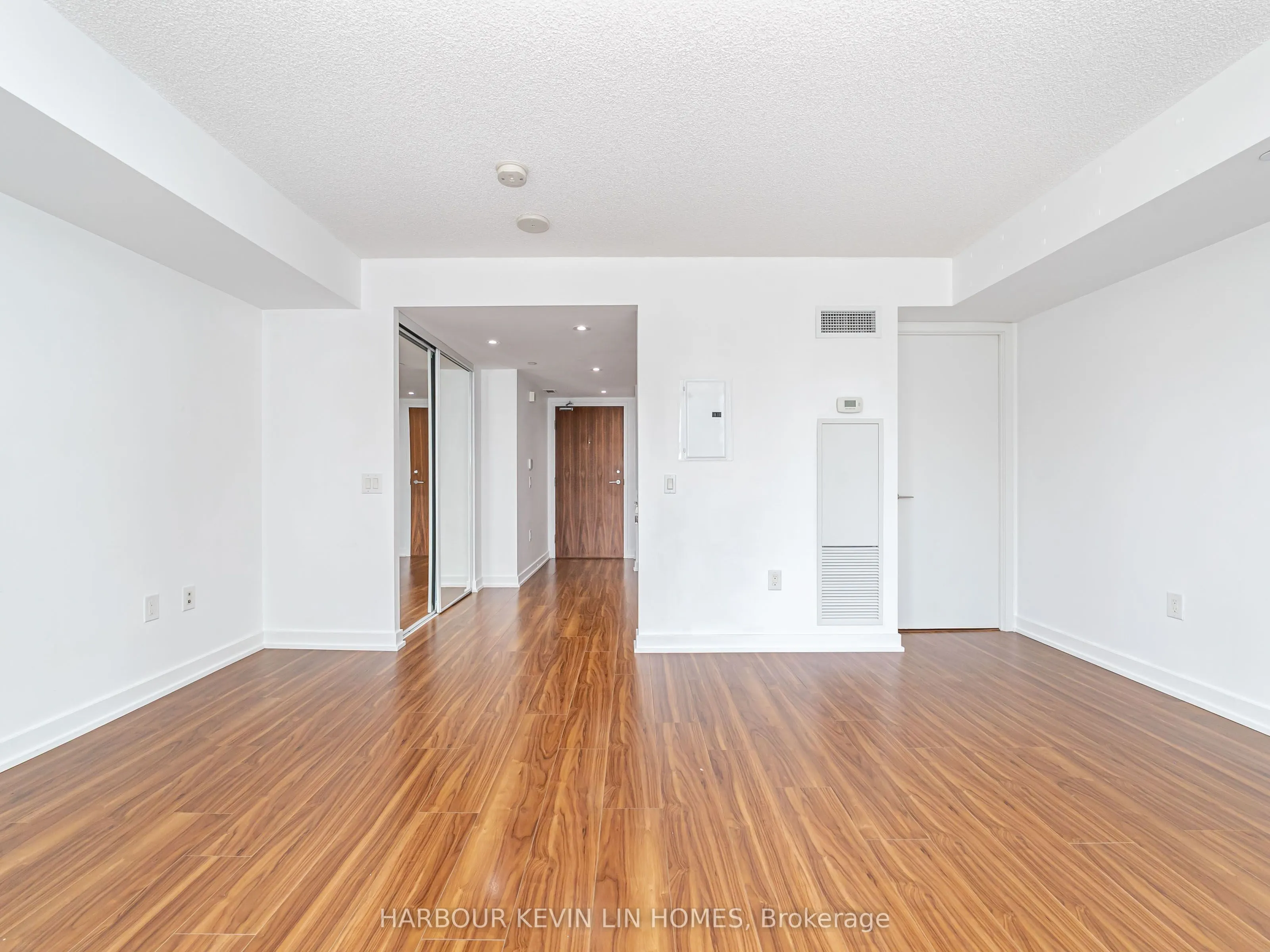 75 Queens Wharf Road, #1009