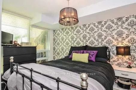 12 Yonge Street, #503