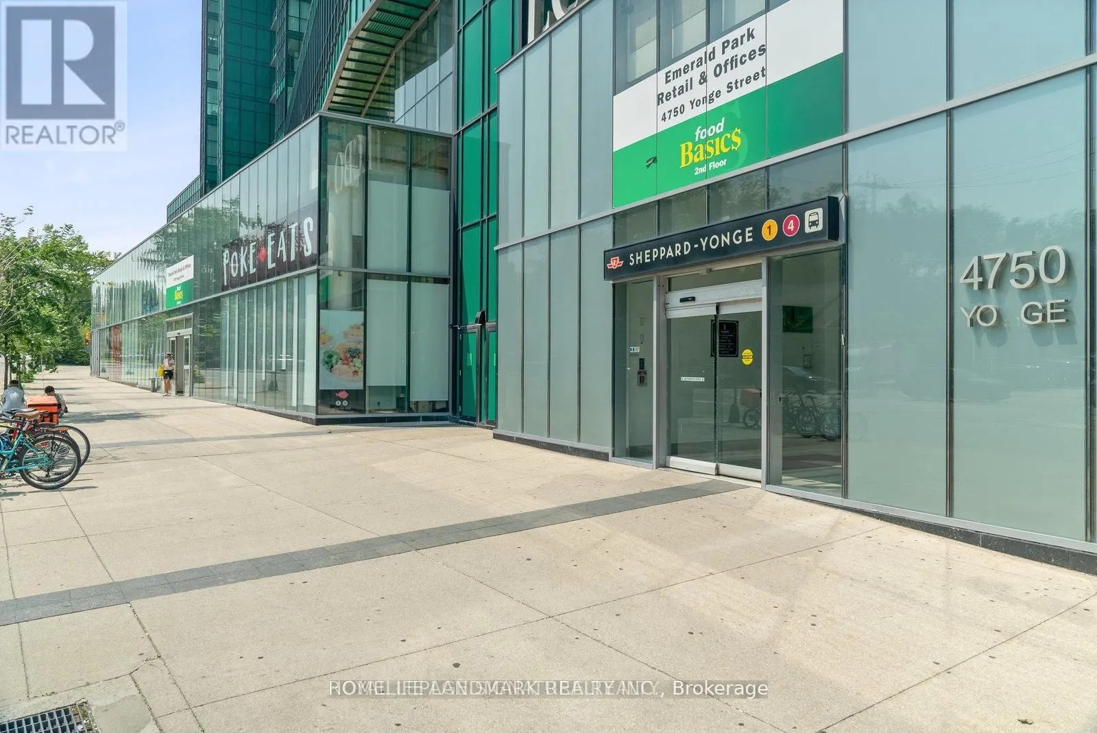4750 Yonge Street, #122
