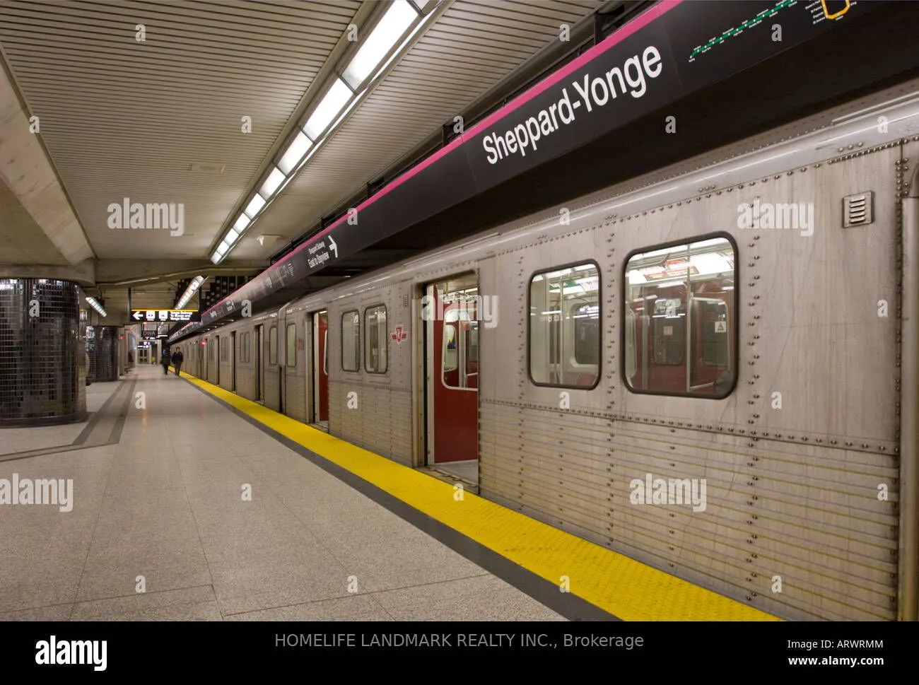 4750 Yonge Street, #122