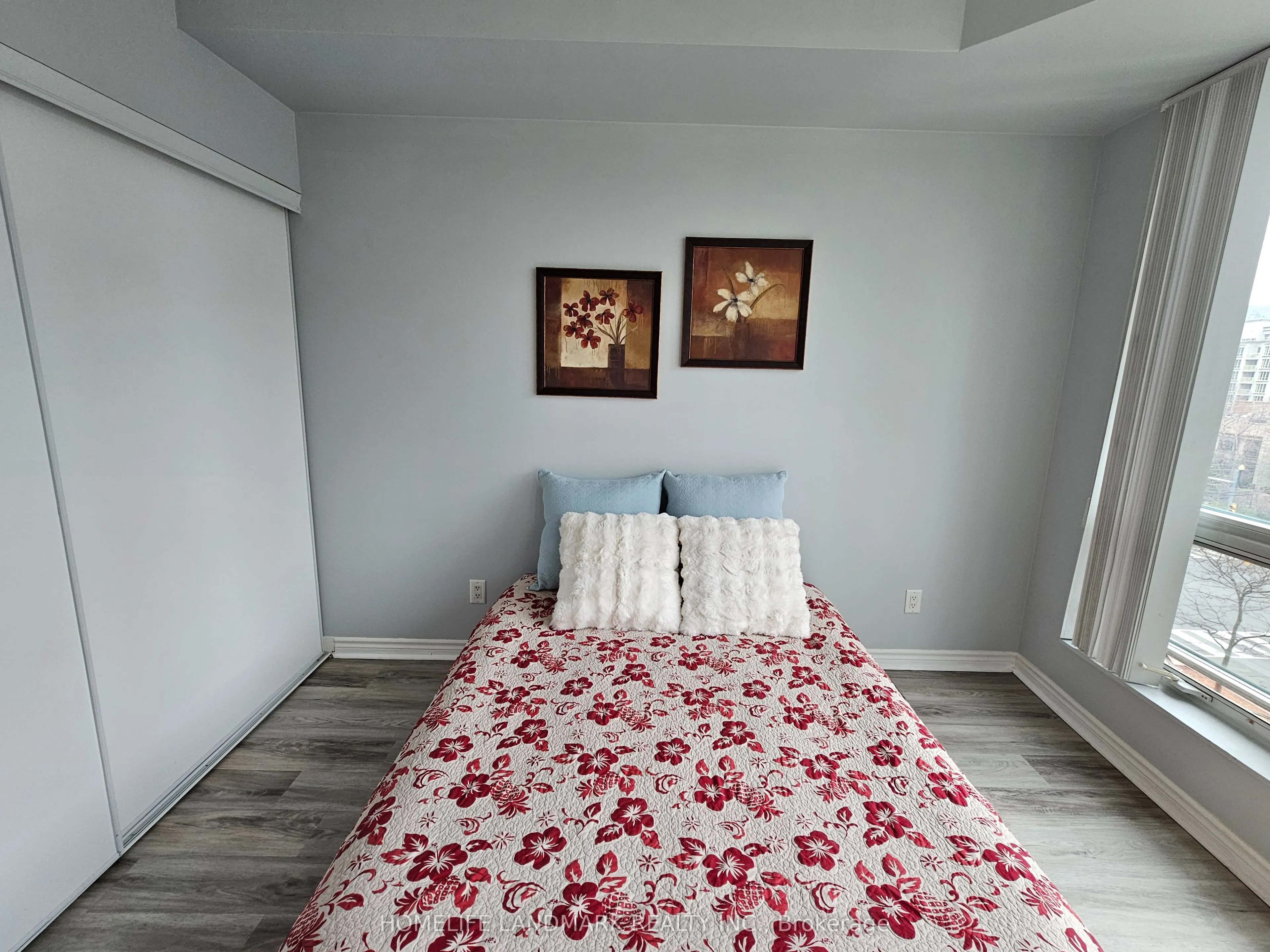 60 Byng Avenue, #401