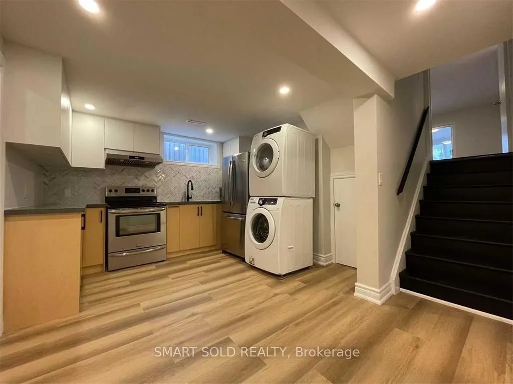 9 Salinger Court, #Ground & Lower