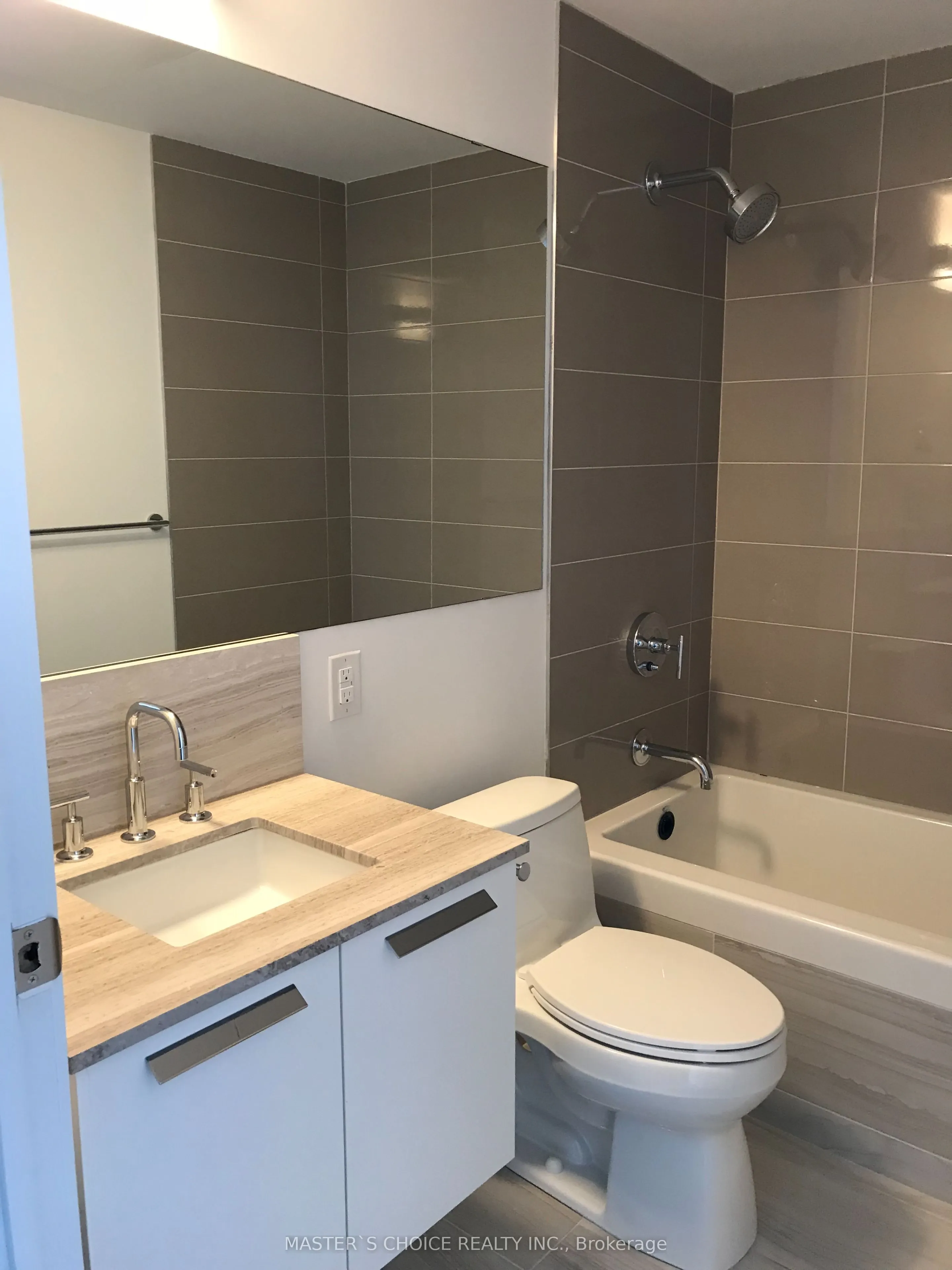 50 Charles Street E, #4212