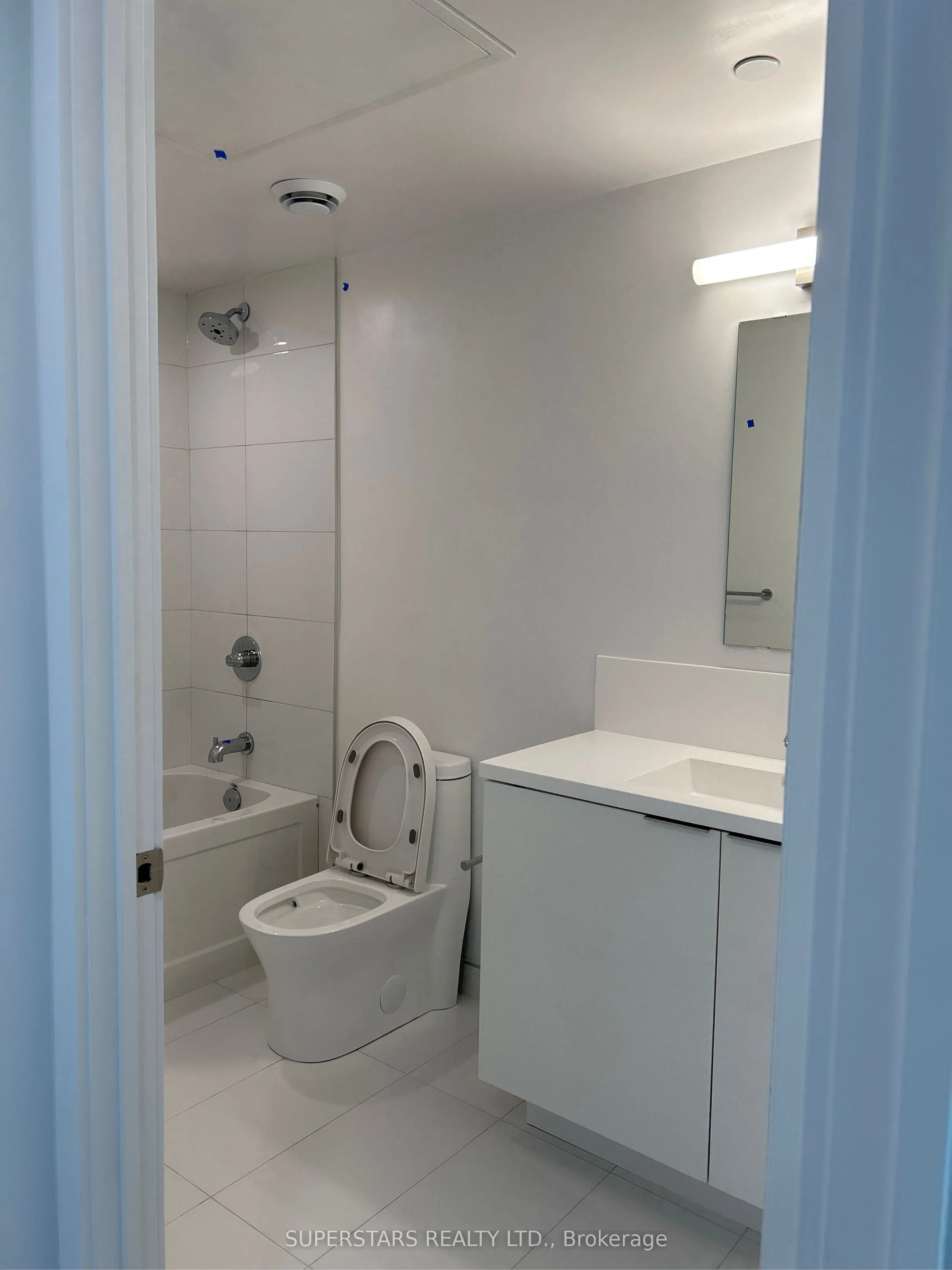 230 Simcoe Street, #928