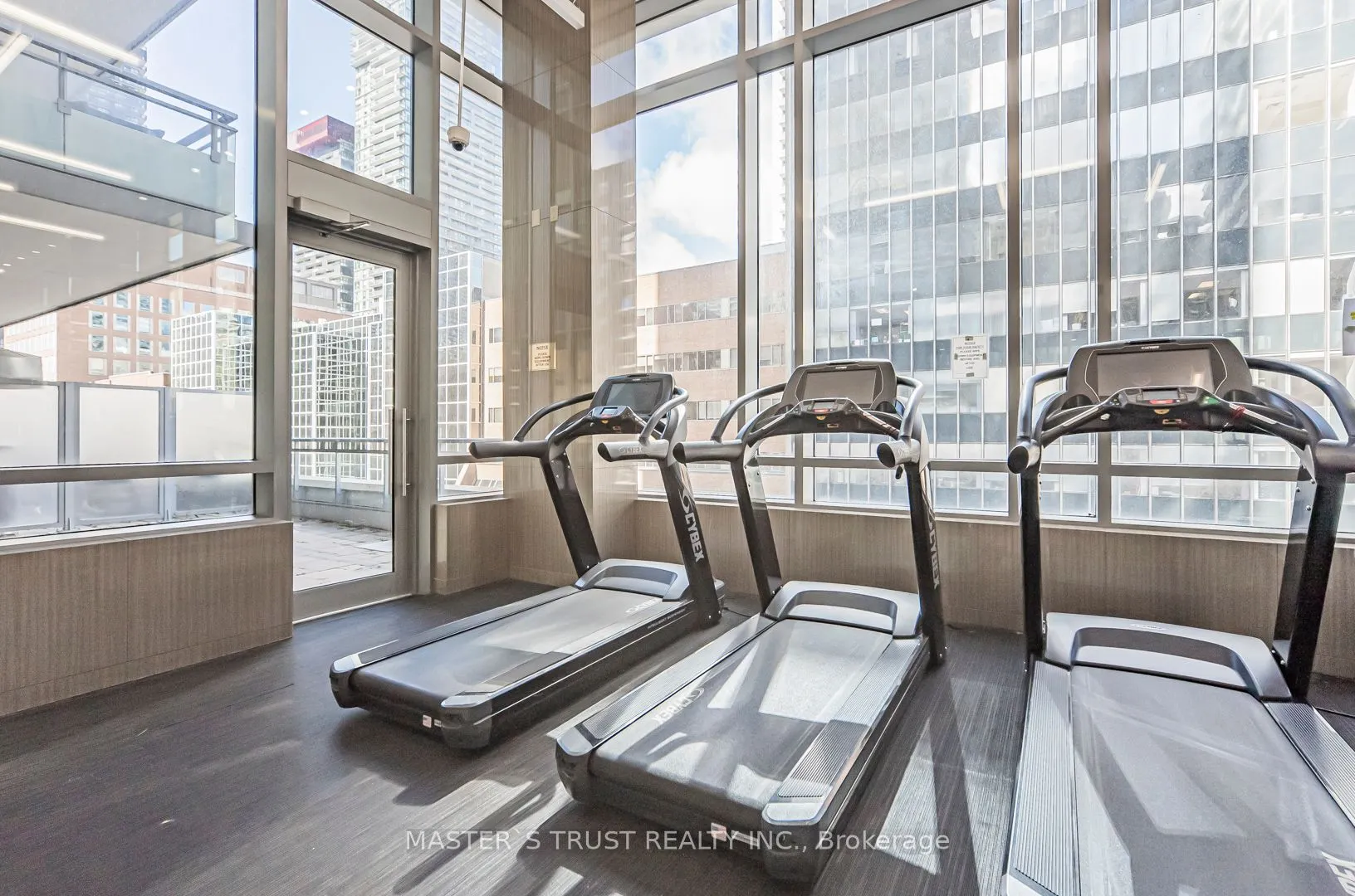 89 Dunfield Avenue, #801
