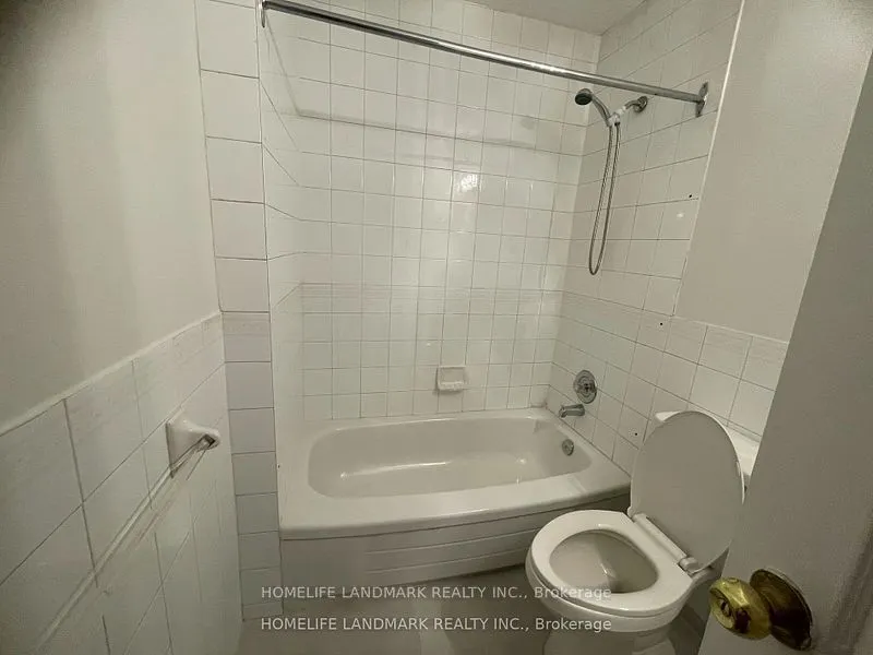 1 Spruce Street, #1