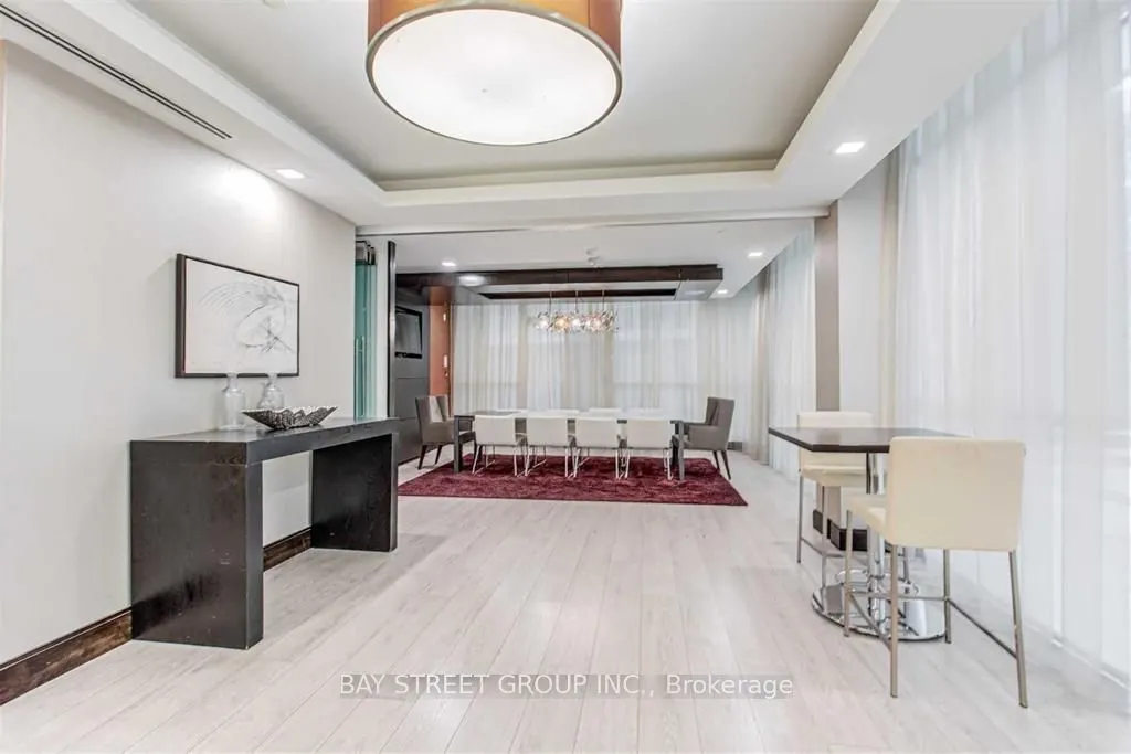 275 Yorkland Road, #3306