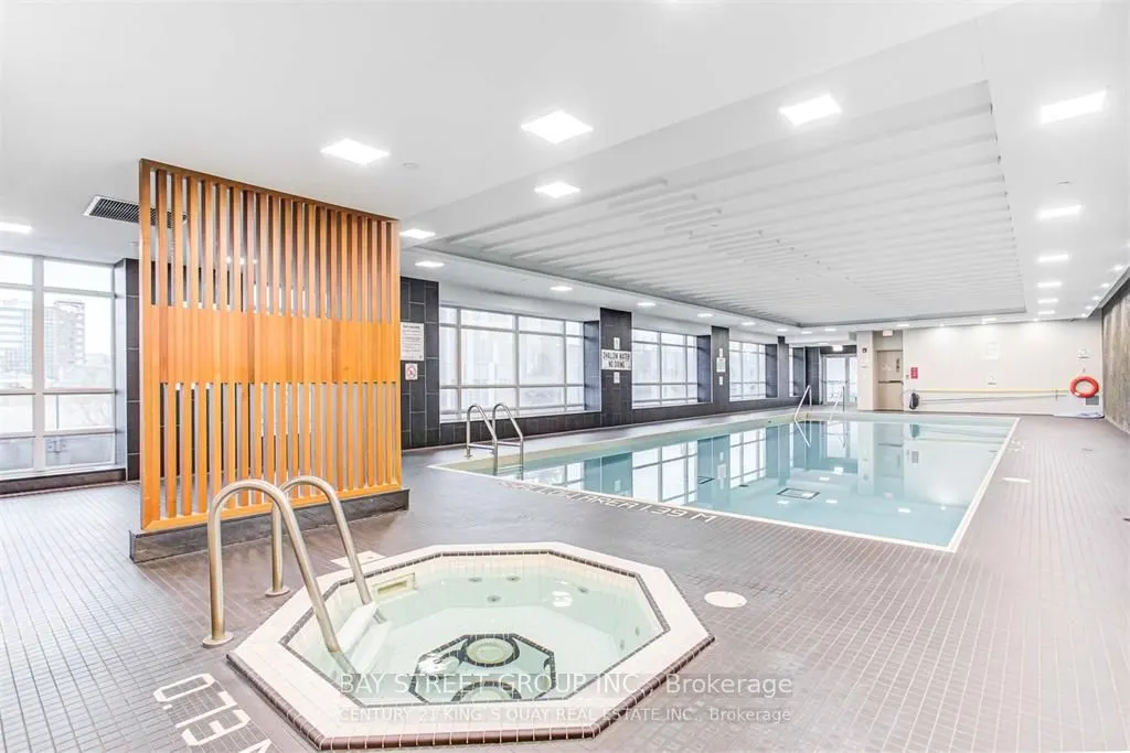 275 Yorkland Road, #3306