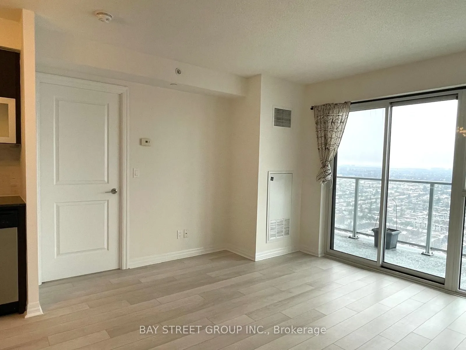 275 Yorkland Road, #3306