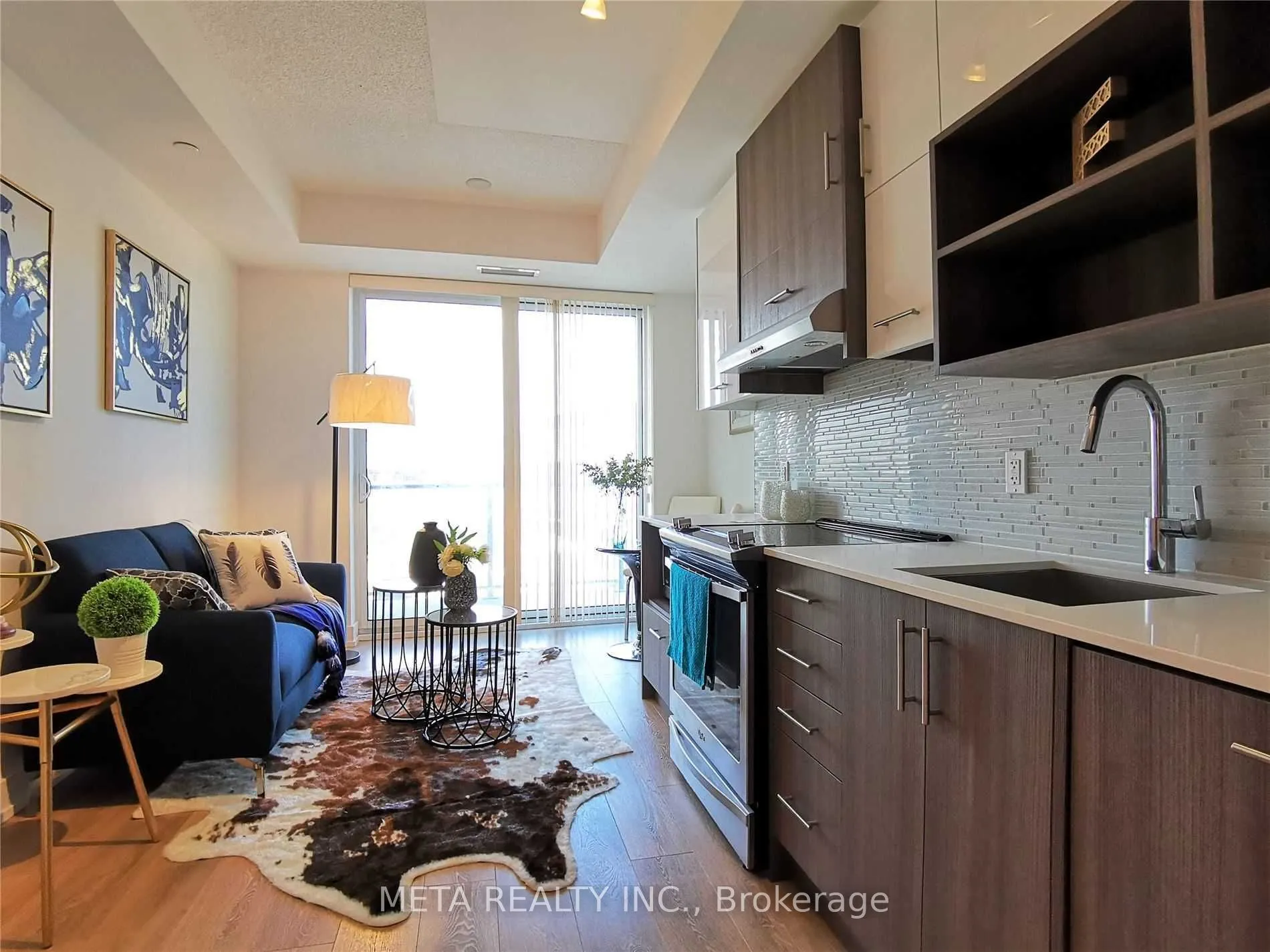 150 Fairview Mall Drive, #208