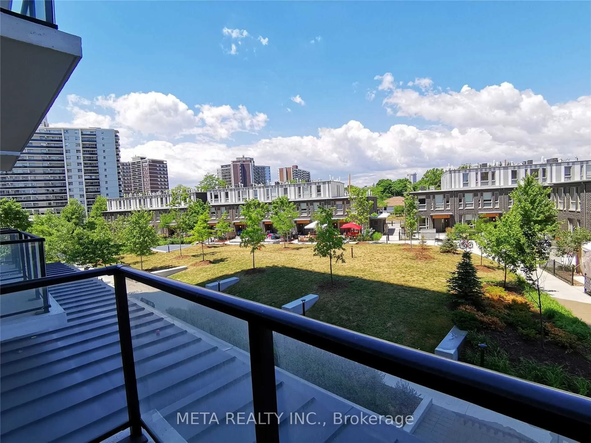 150 Fairview Mall Drive, #208