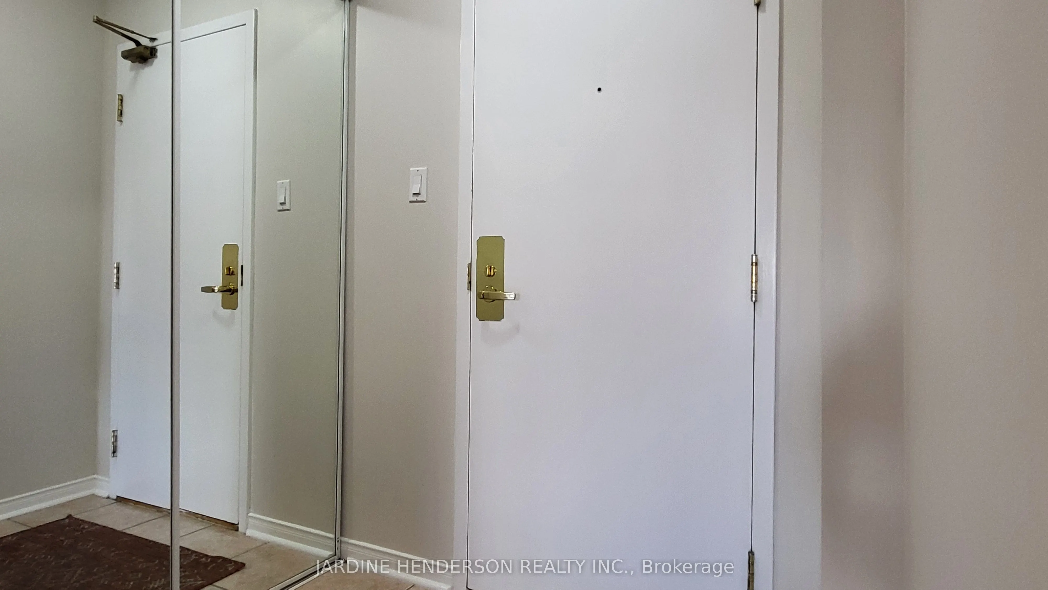 887 Bay Street, #1003