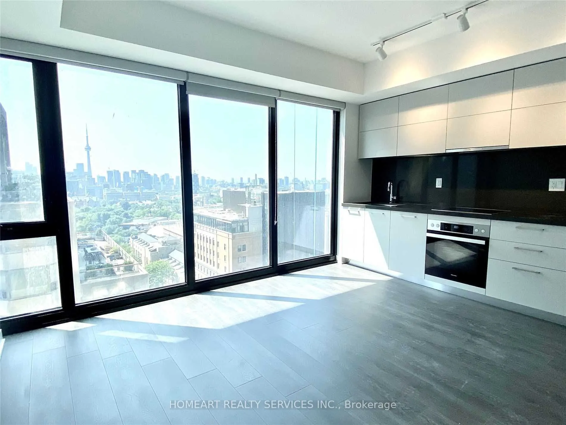 188 Cumberland Street, #2409