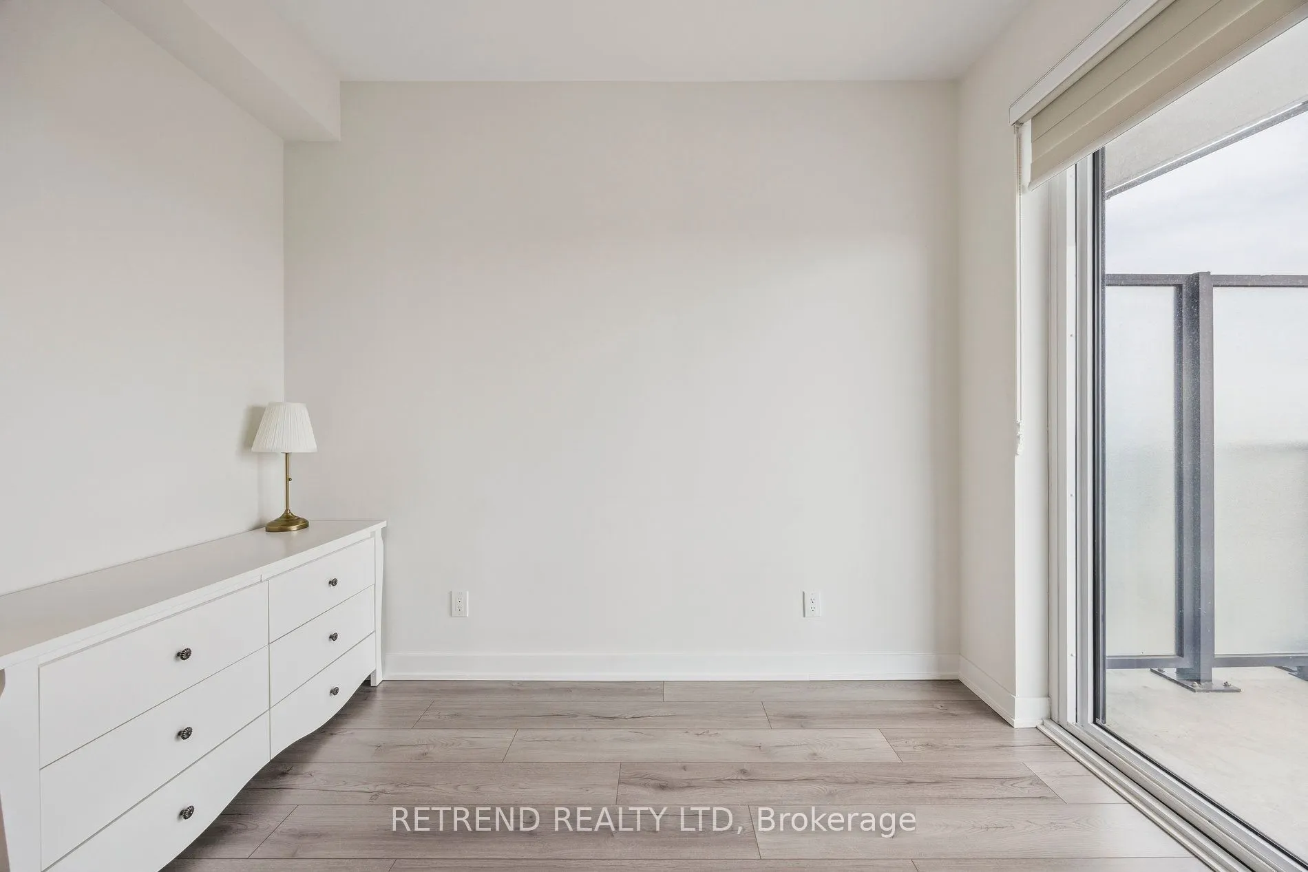 15 Ellerslie Avenue, #1708