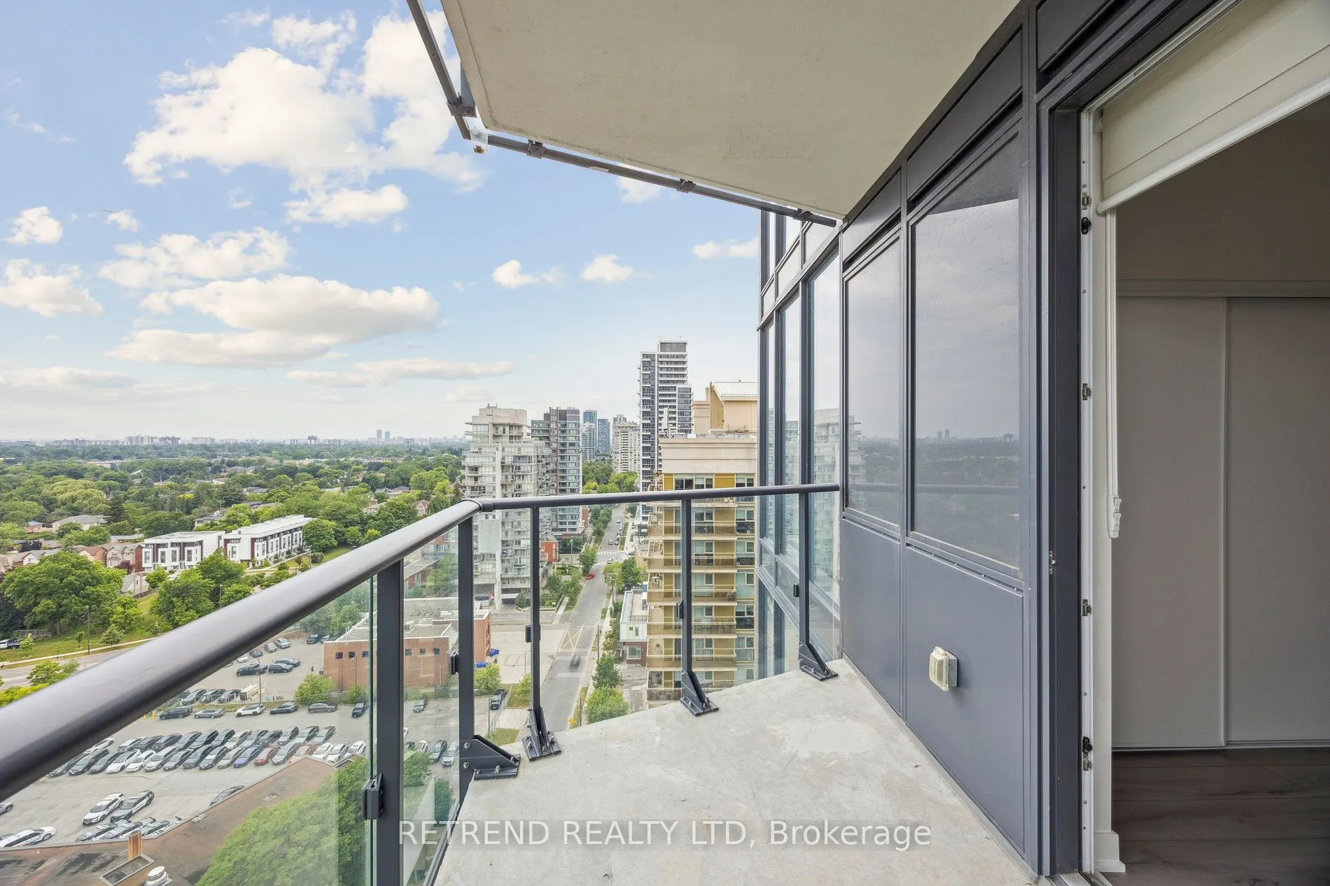 15 Ellerslie Avenue, #1708