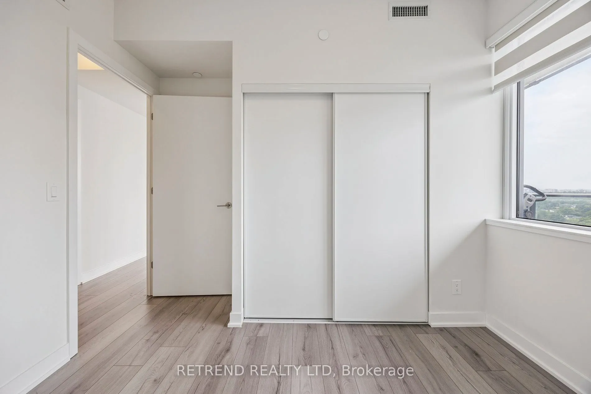 15 Ellerslie Avenue, #1708