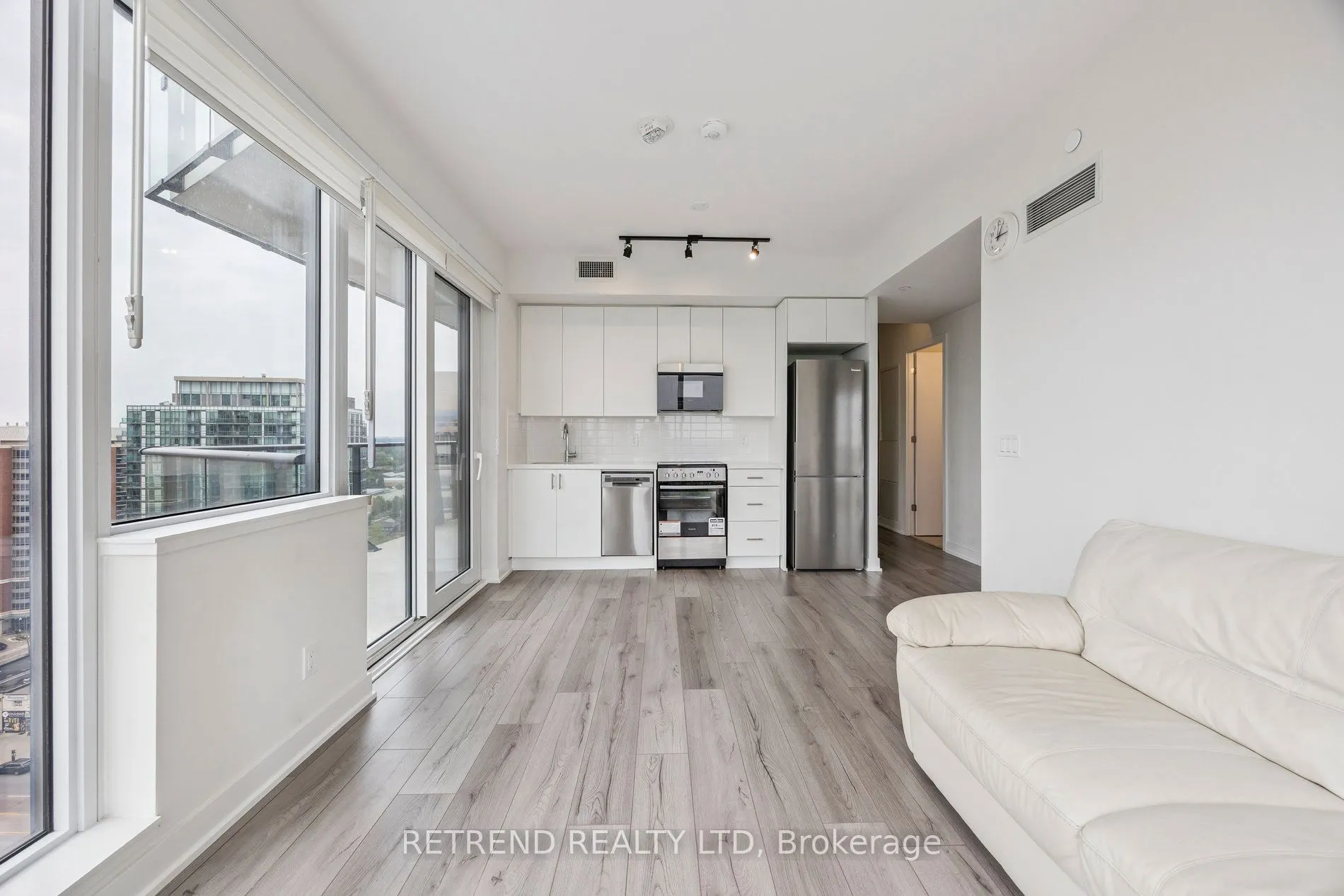 15 Ellerslie Avenue, #1708