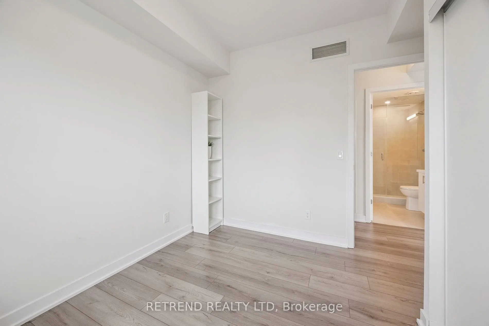 15 Ellerslie Avenue, #1708