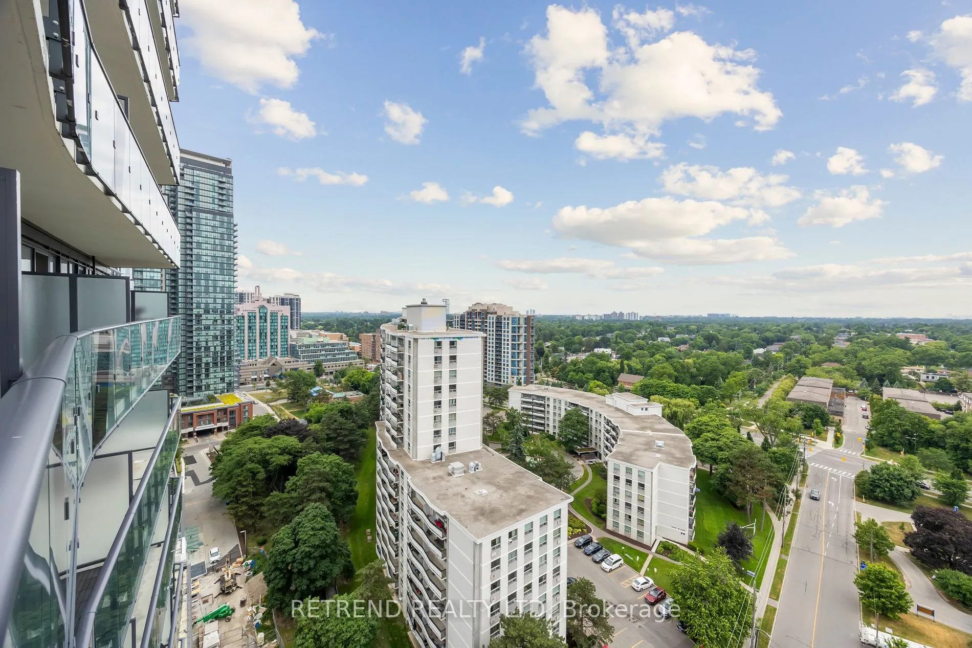 15 Ellerslie Avenue, #1708