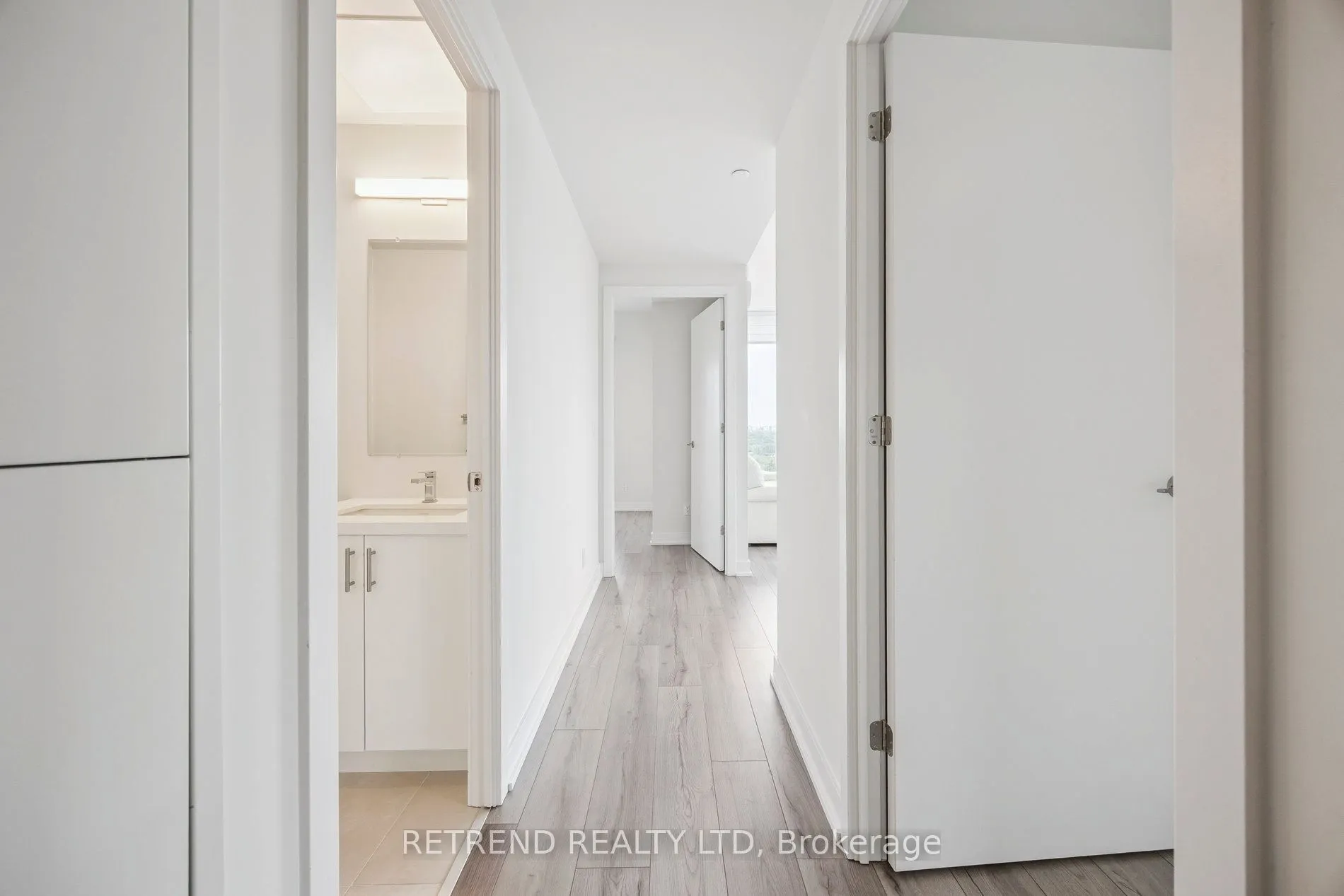 15 Ellerslie Avenue, #1708