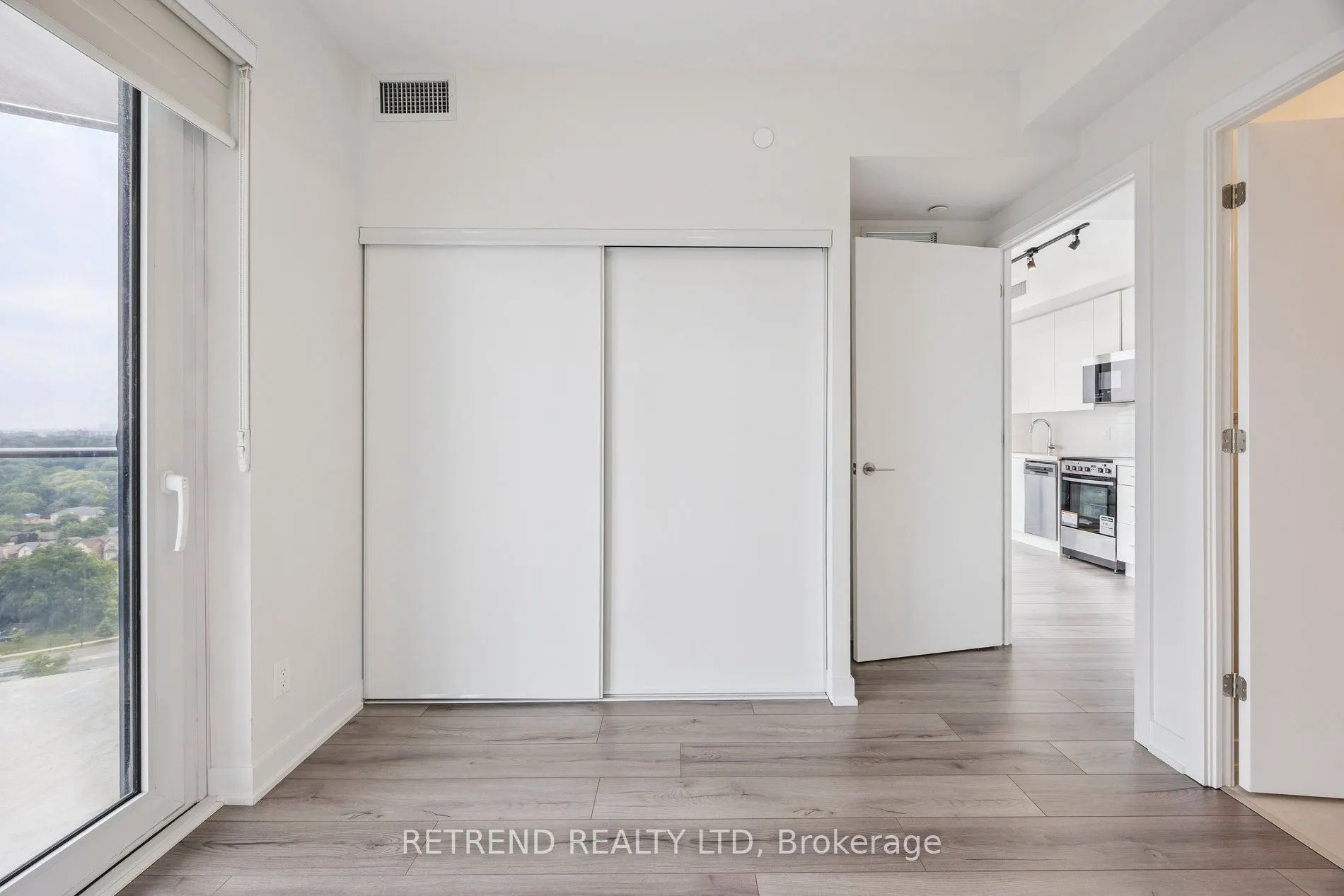 15 Ellerslie Avenue, #1708
