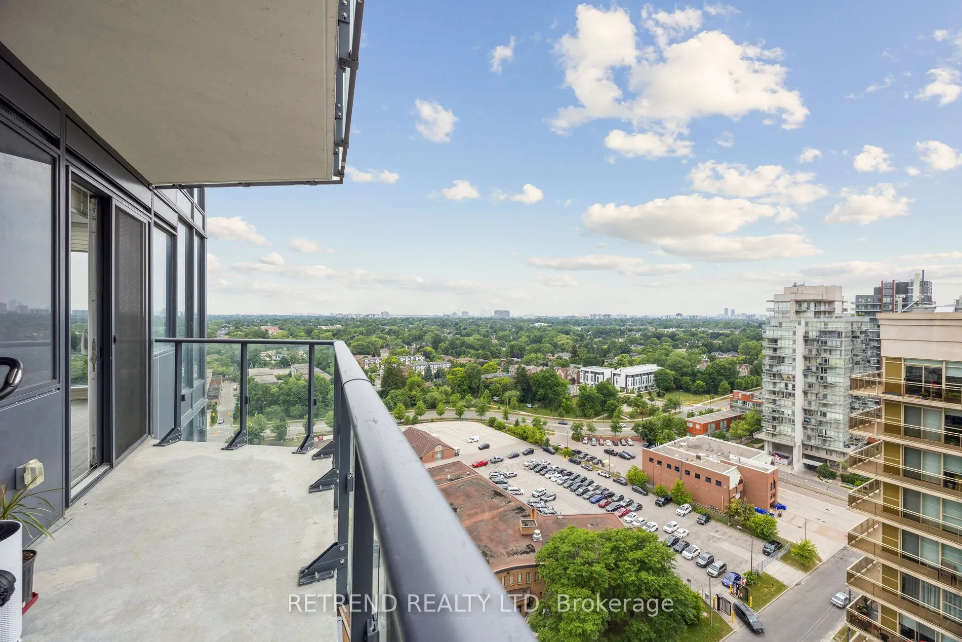 15 Ellerslie Avenue, #1708