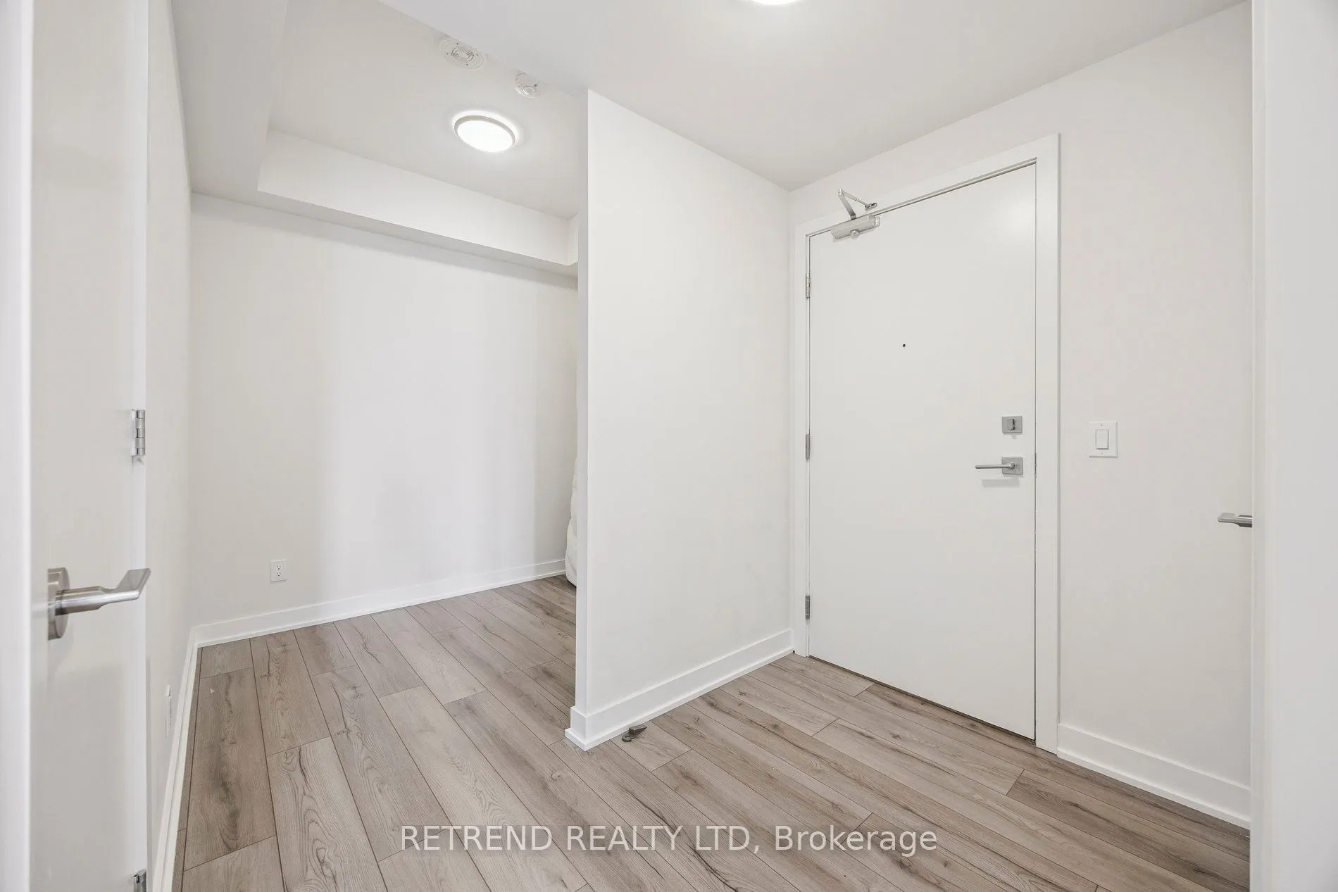 15 Ellerslie Avenue, #1708