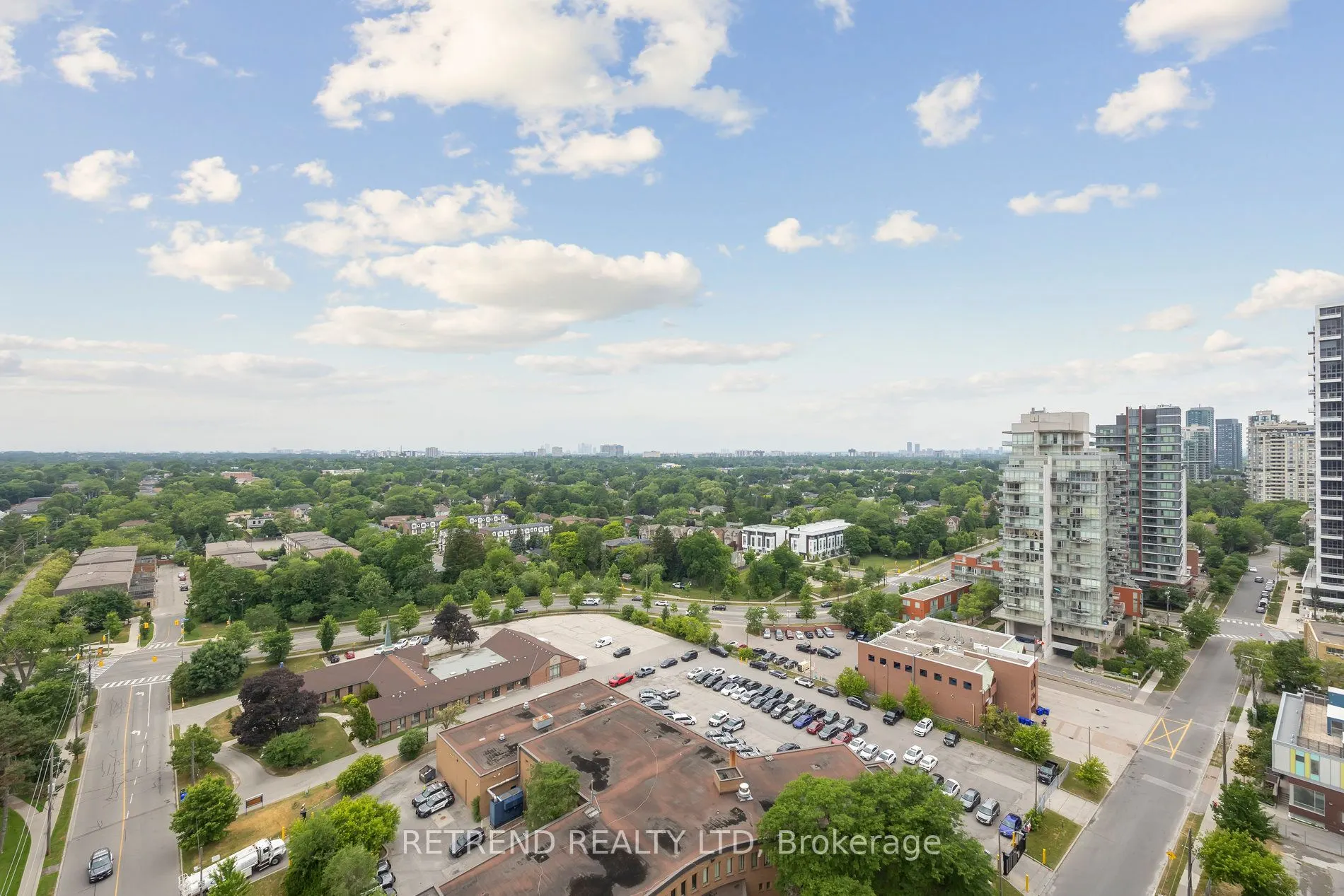 15 Ellerslie Avenue, #1708