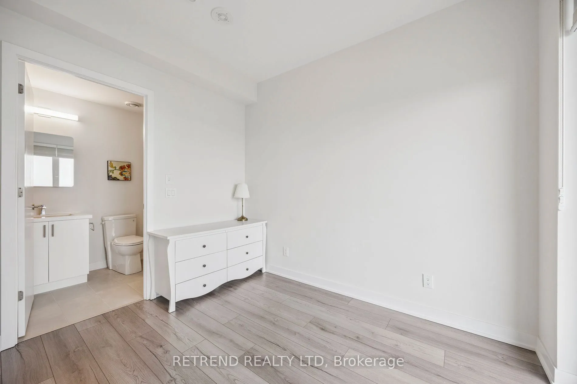 15 Ellerslie Avenue, #1708