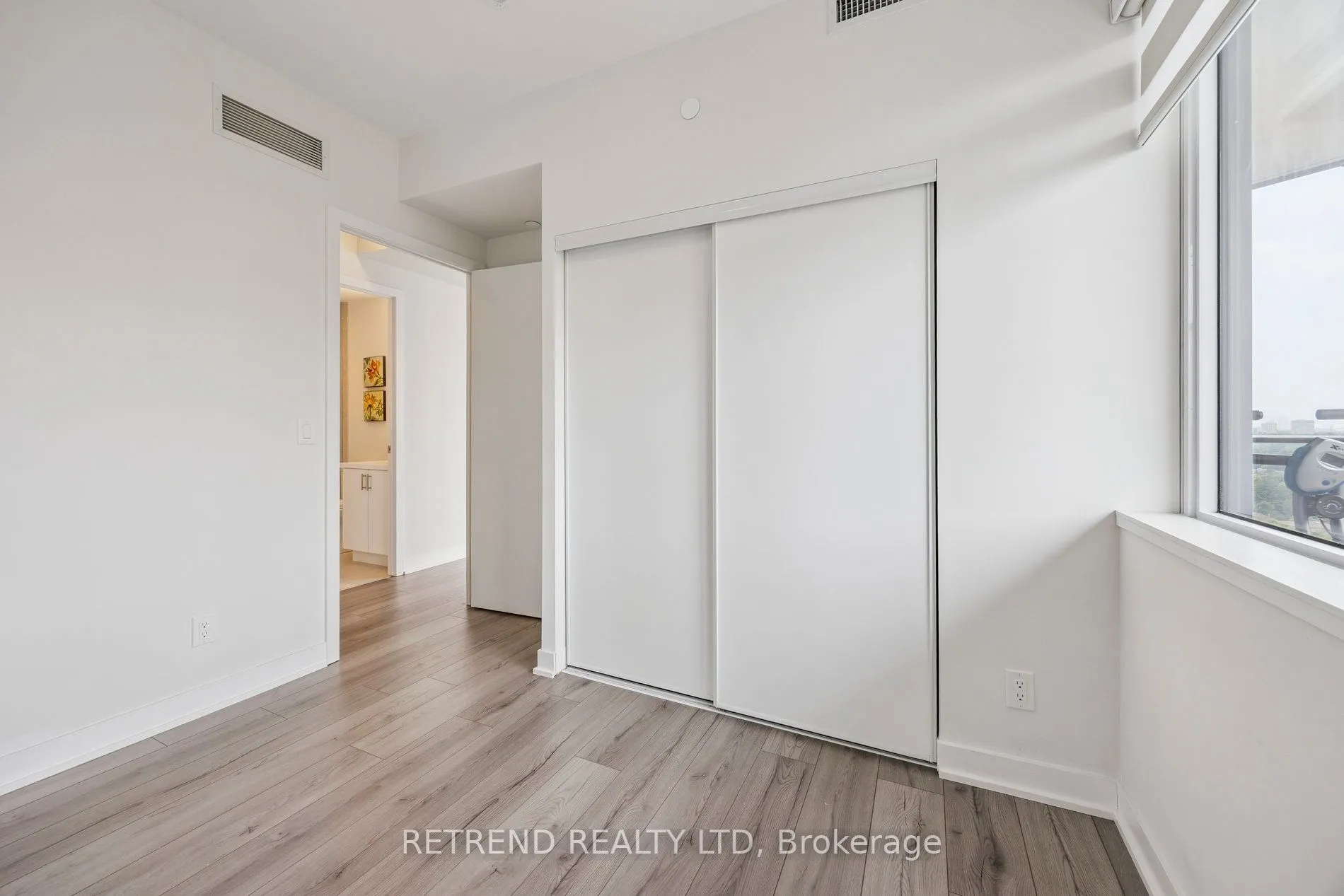 15 Ellerslie Avenue, #1708