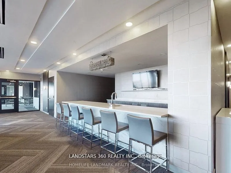 49 East Liberty Street, #2304