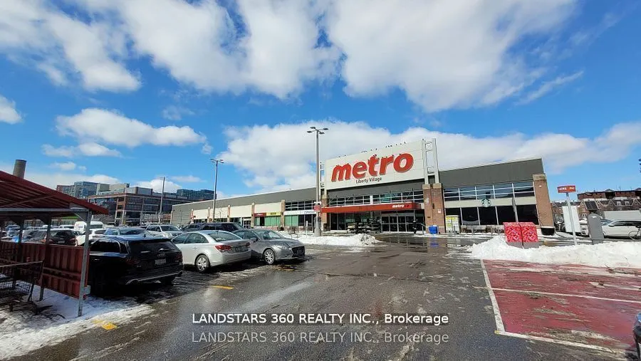 49 East Liberty Street, #2304