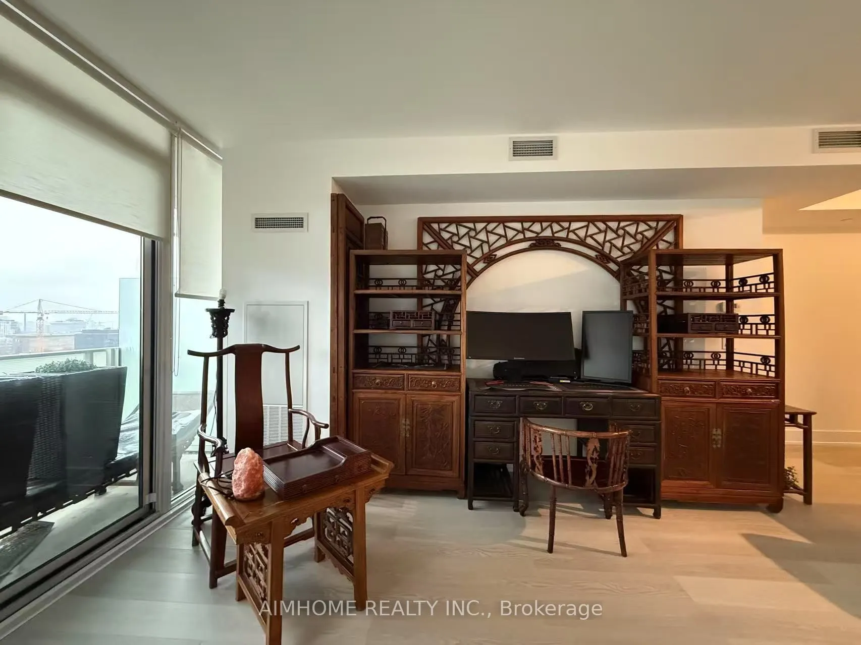 200 Bloor Street W, #1405