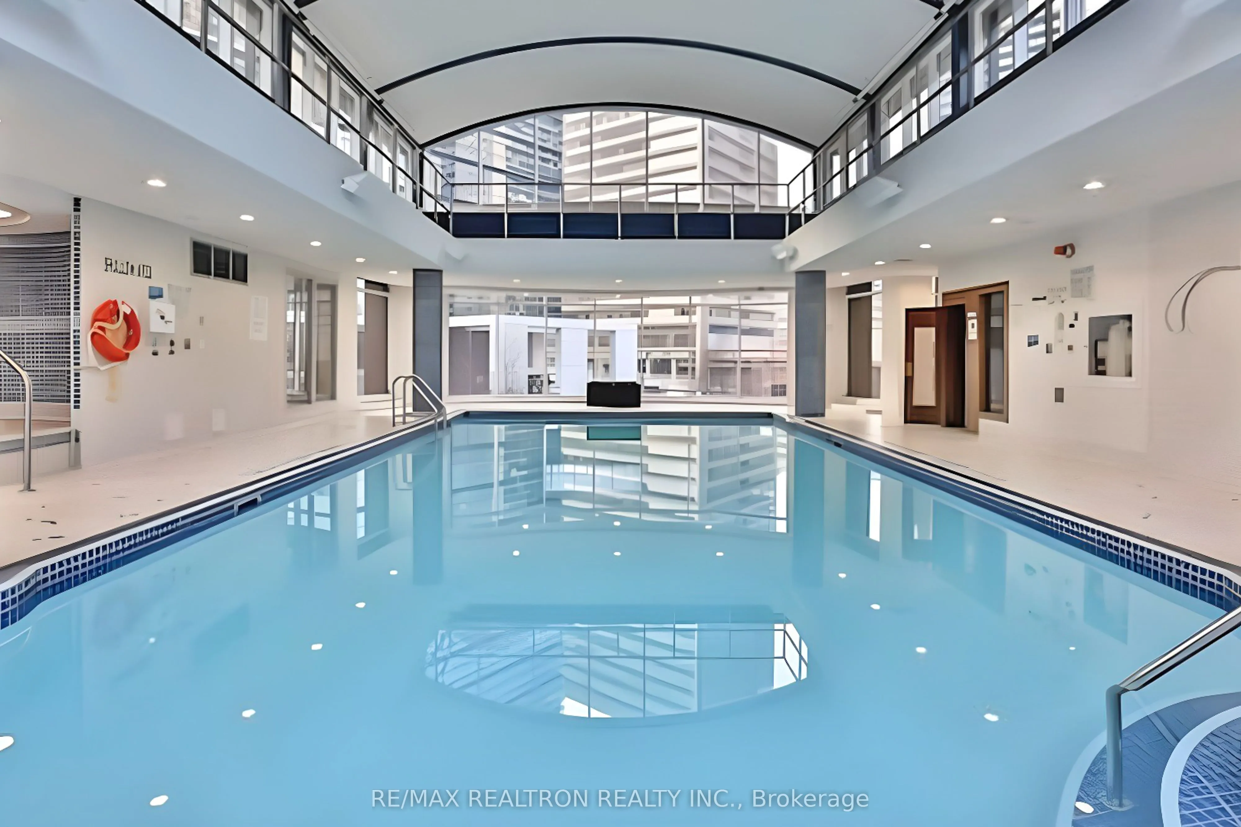 23 Sheppard Avenue E, #1505