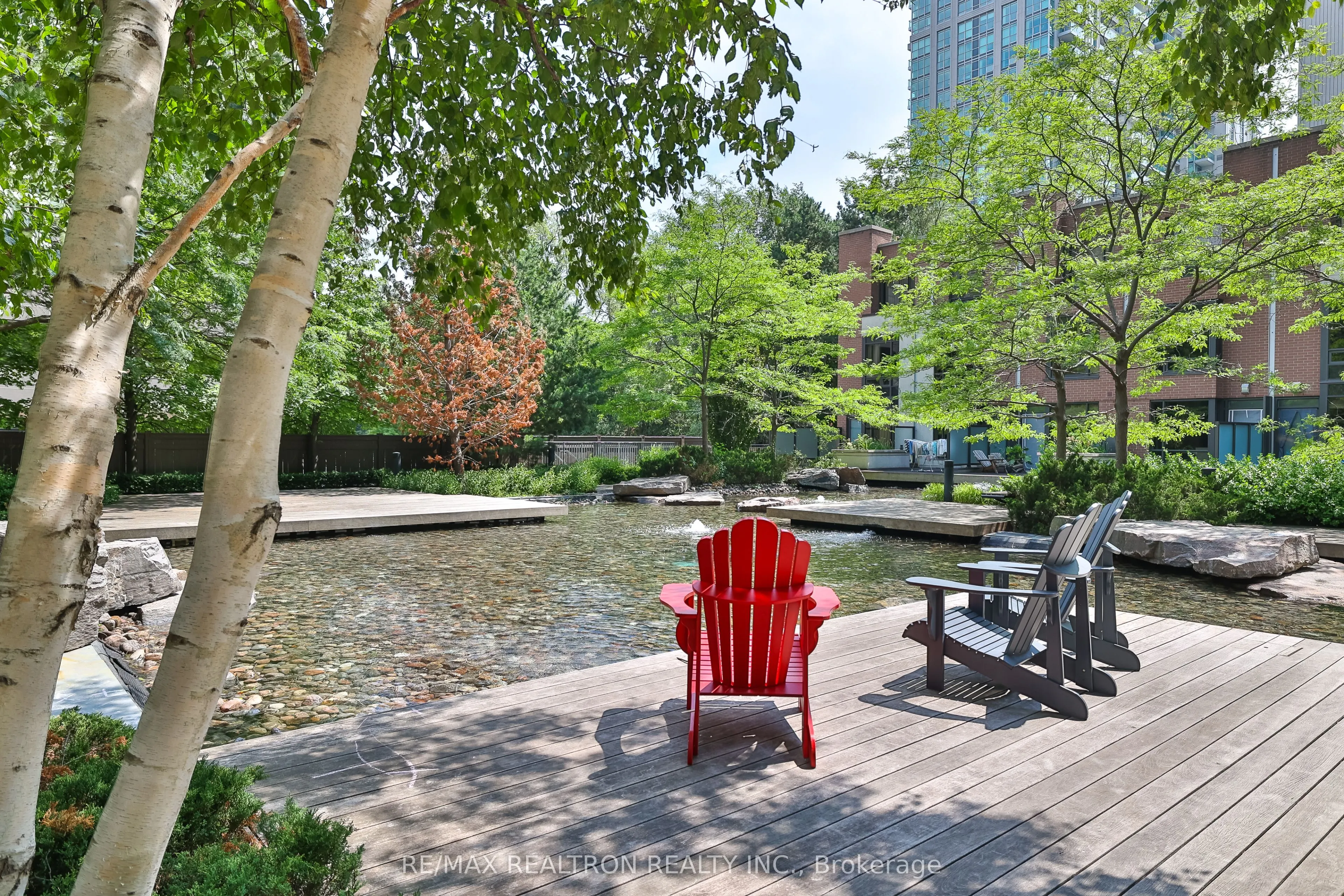 23 Sheppard Avenue E, #1505