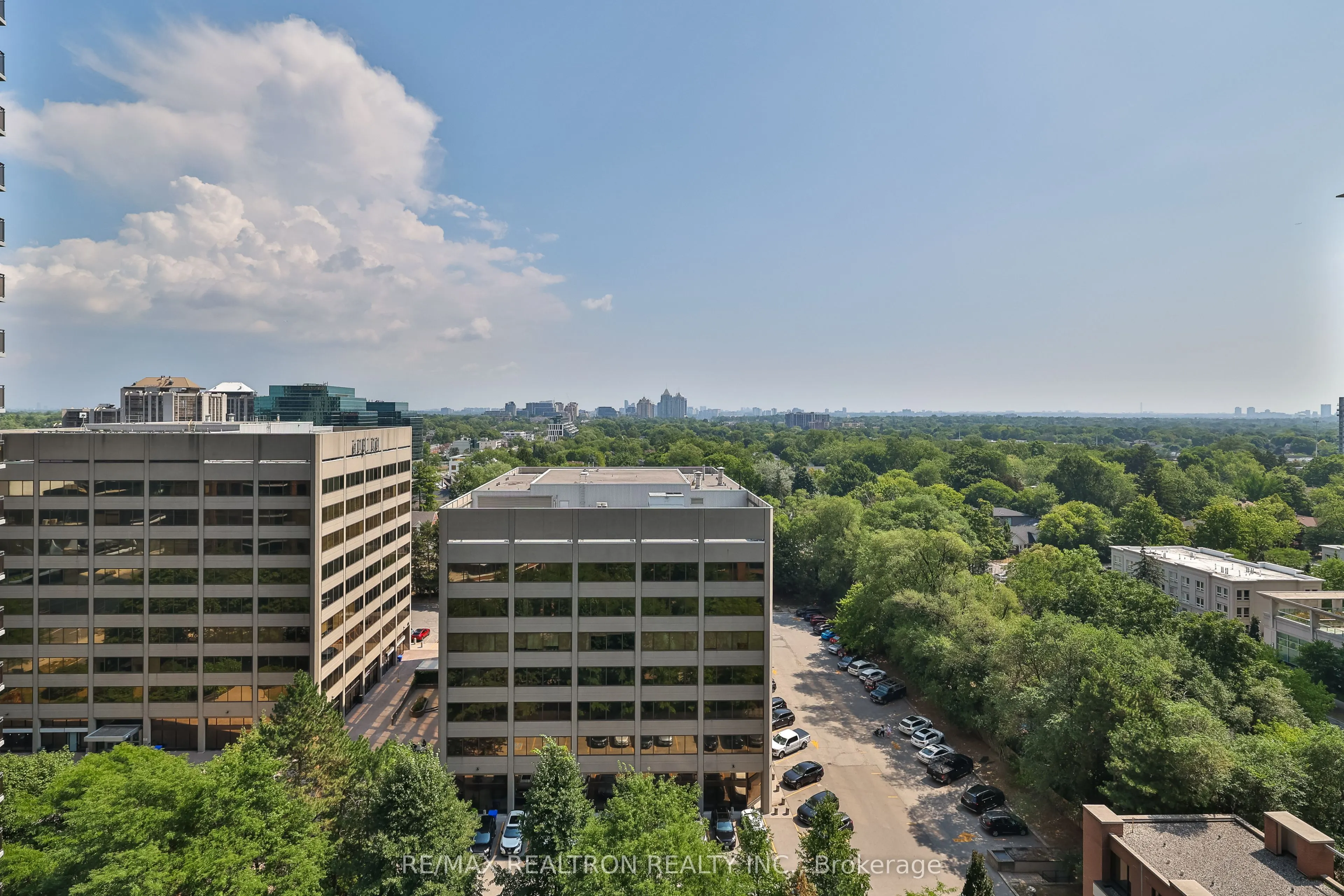 23 Sheppard Avenue E, #1505