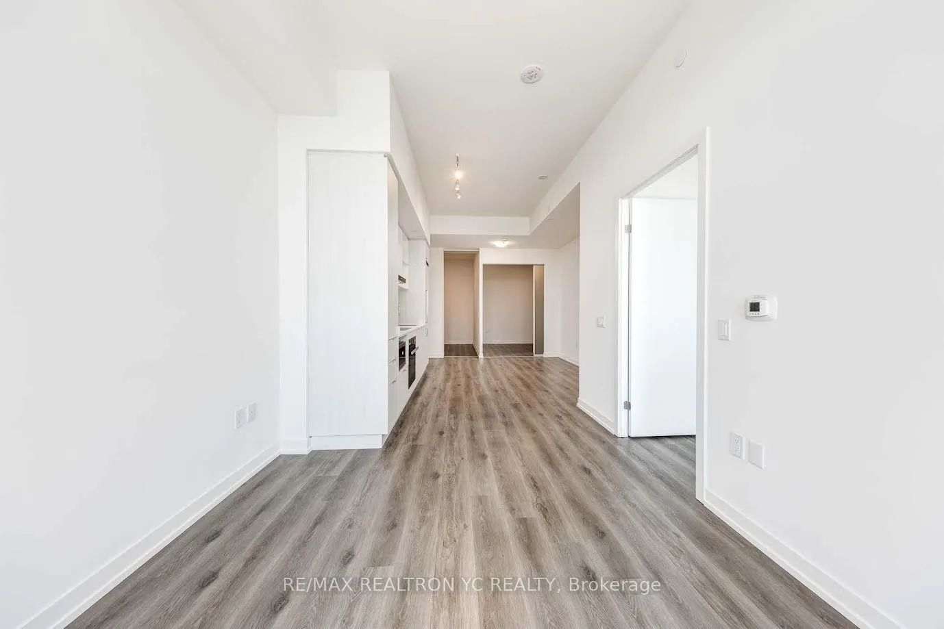 138 Downes Street, #6908