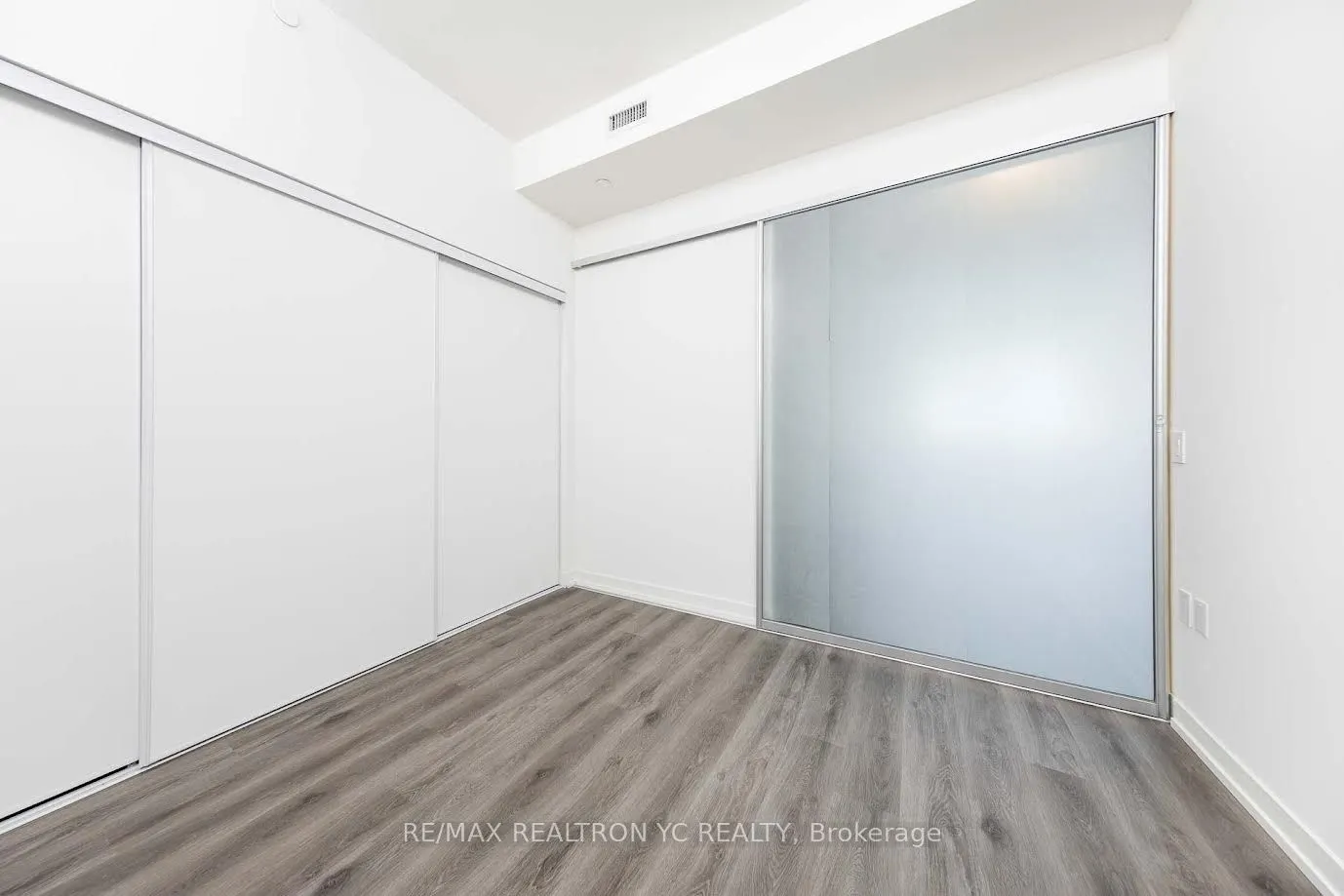 138 Downes Street, #6908