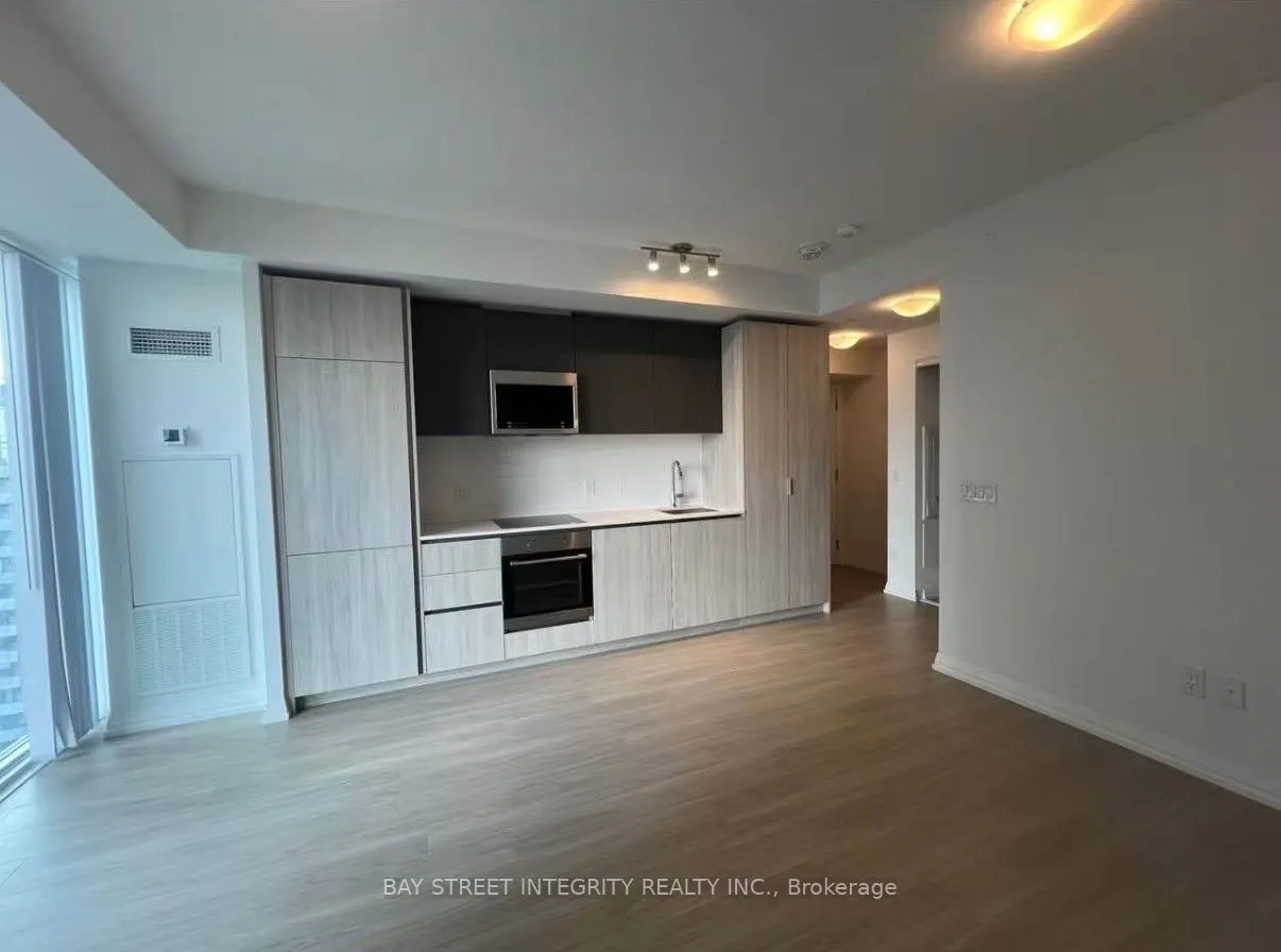 8 Widmer Street, #4501