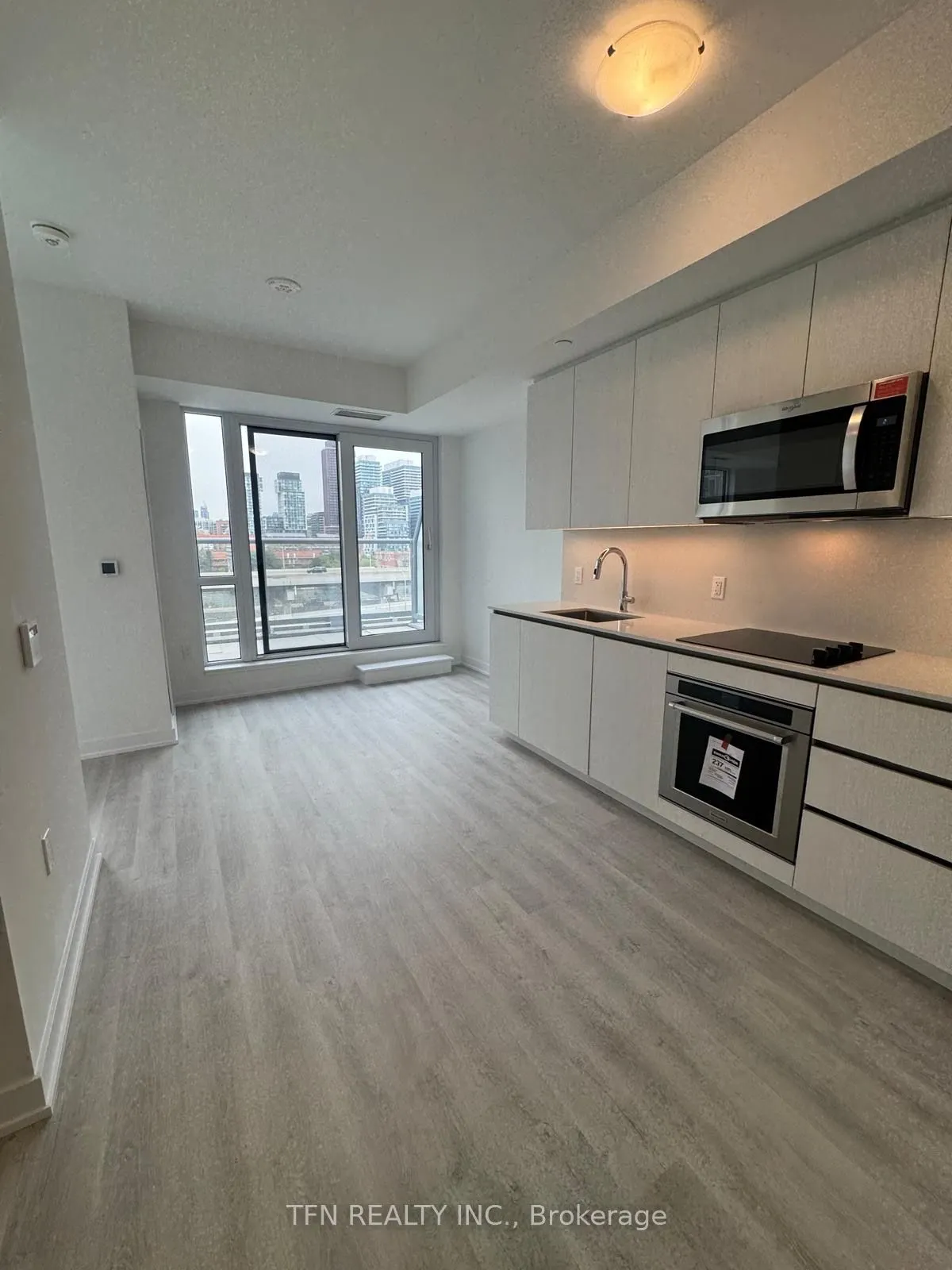 15 Richardson Street SE, #611