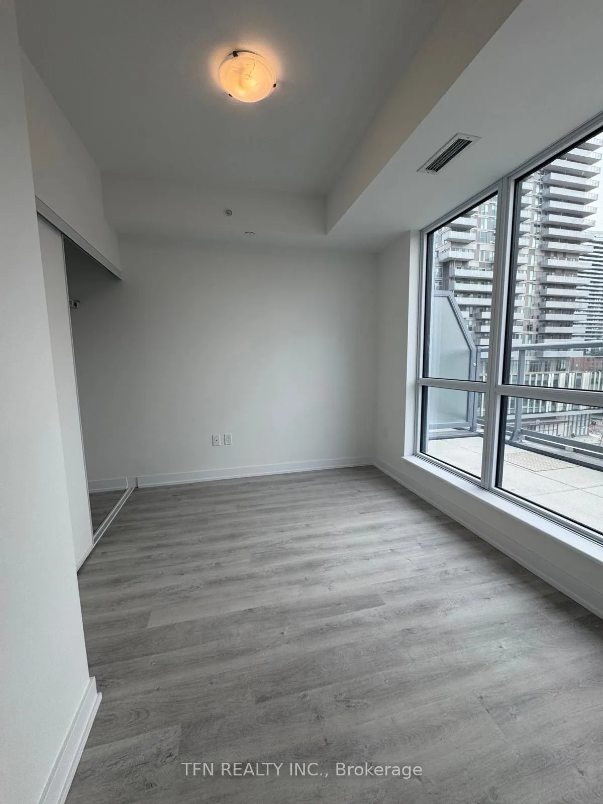 15 Richardson Street SE, #611