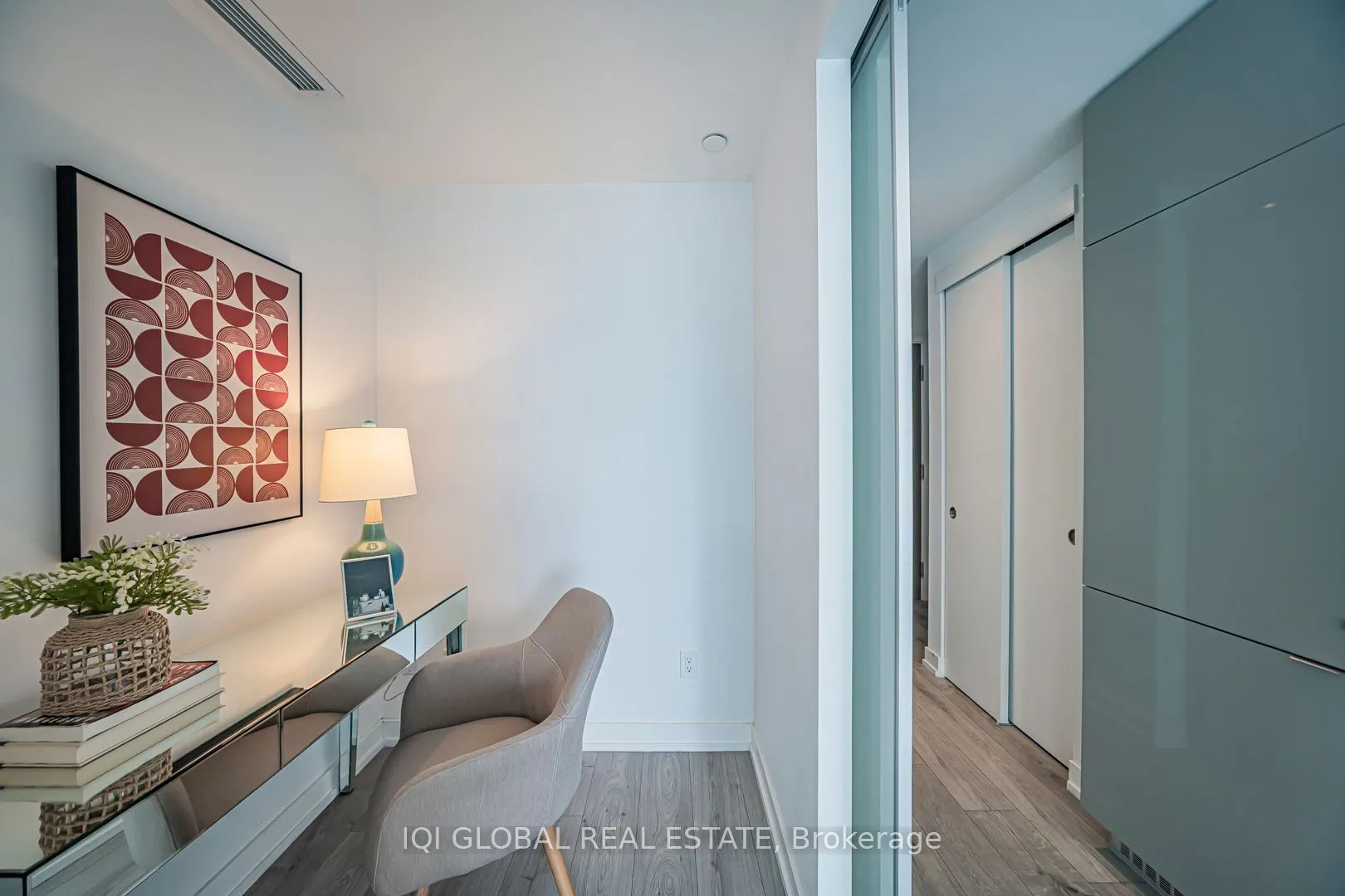 161 Roehampton Avenue, #2505