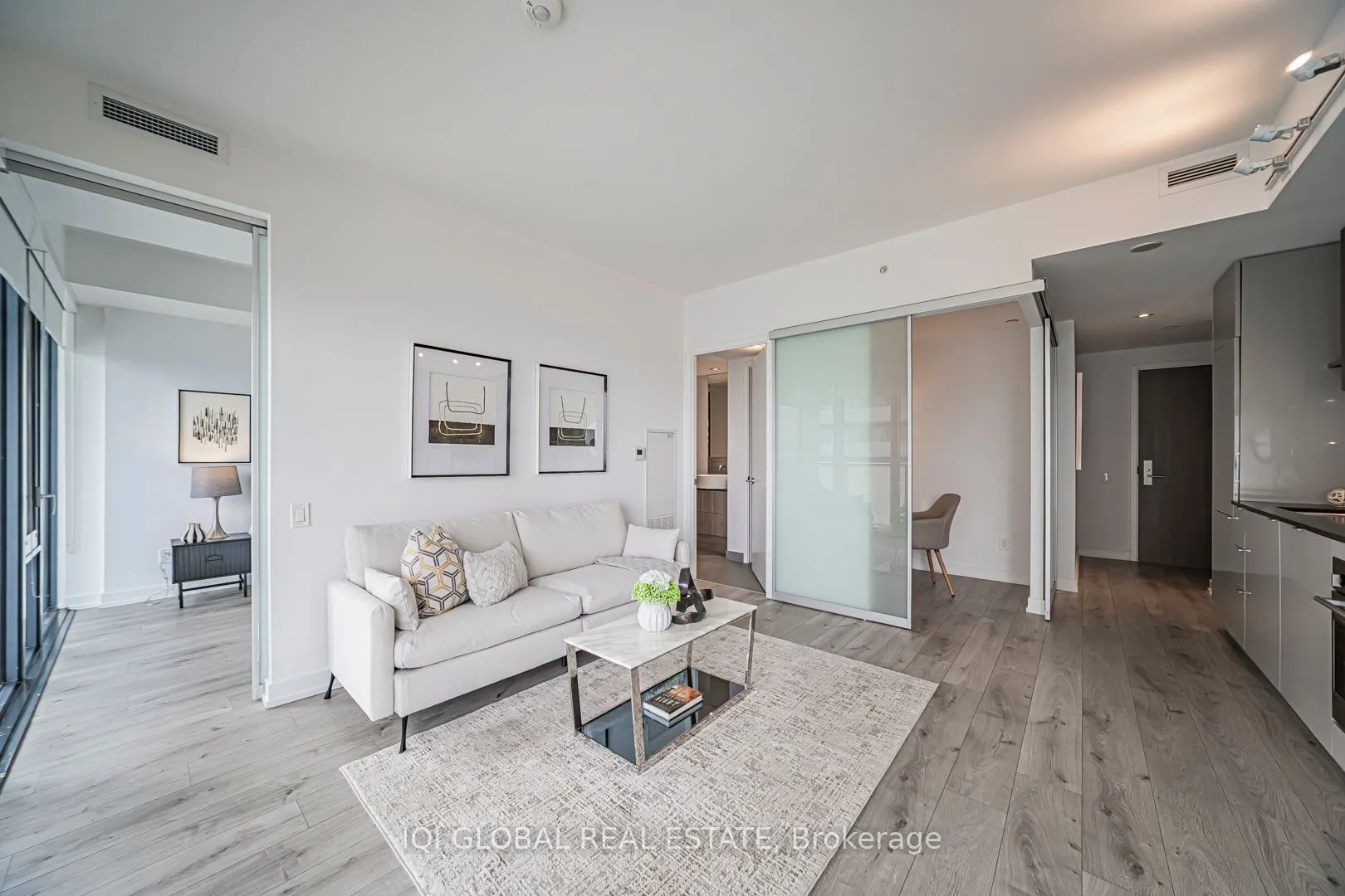 161 Roehampton Avenue, #2505