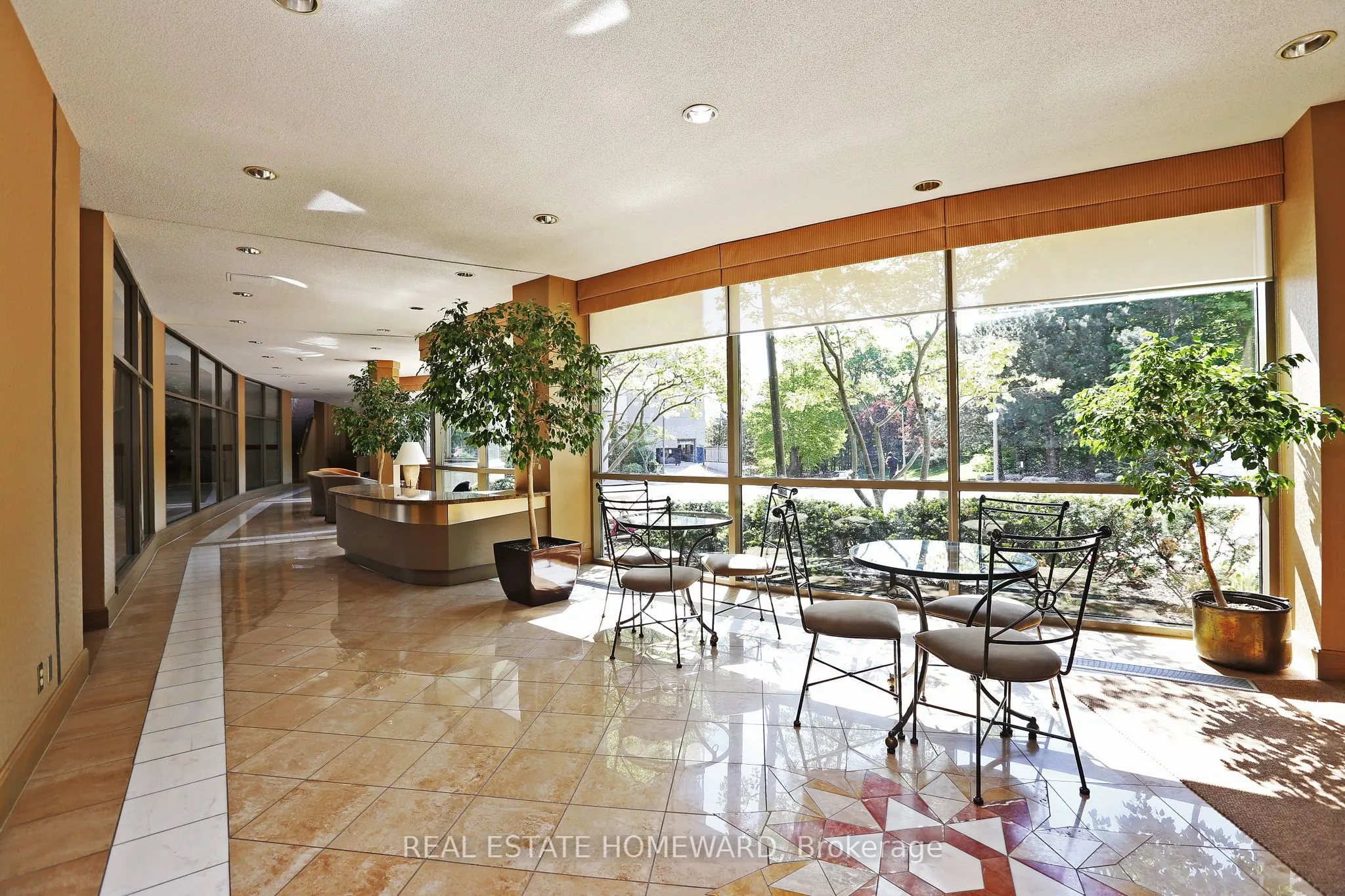 215 Wynford Drive, #801