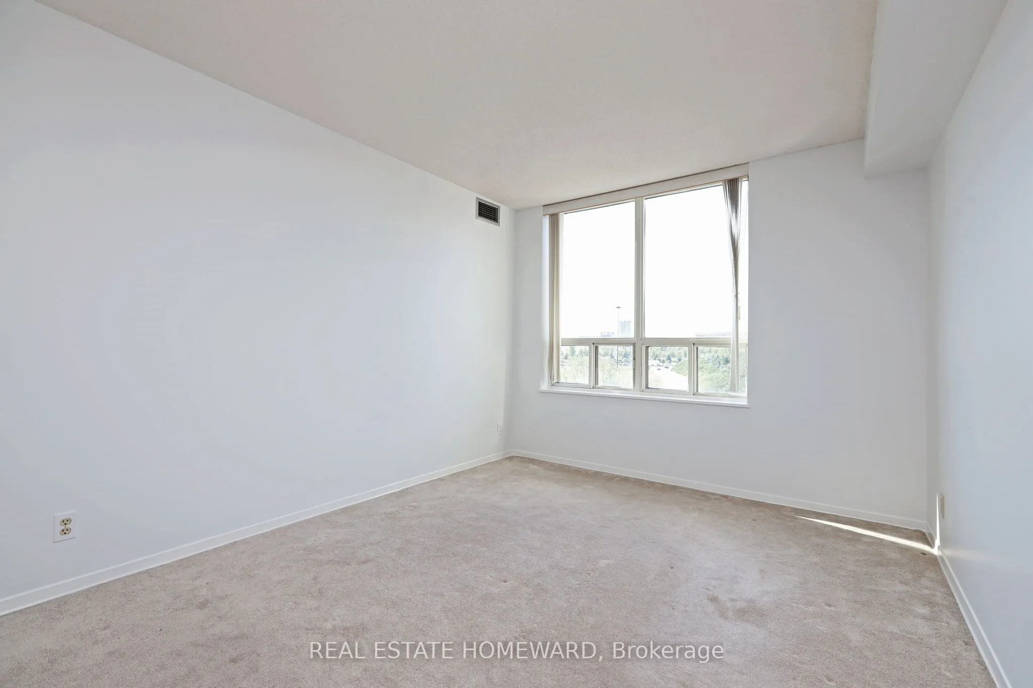 215 Wynford Drive, #801