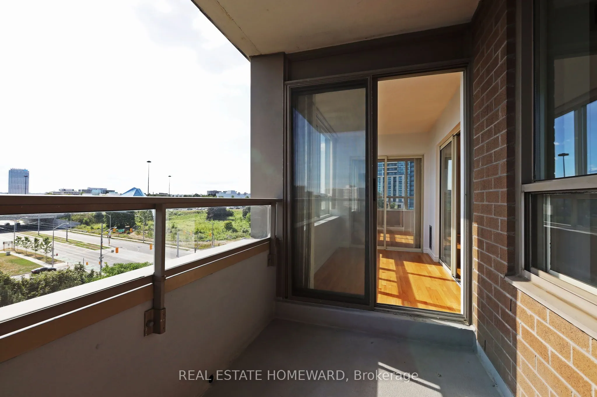 215 Wynford Drive, #801