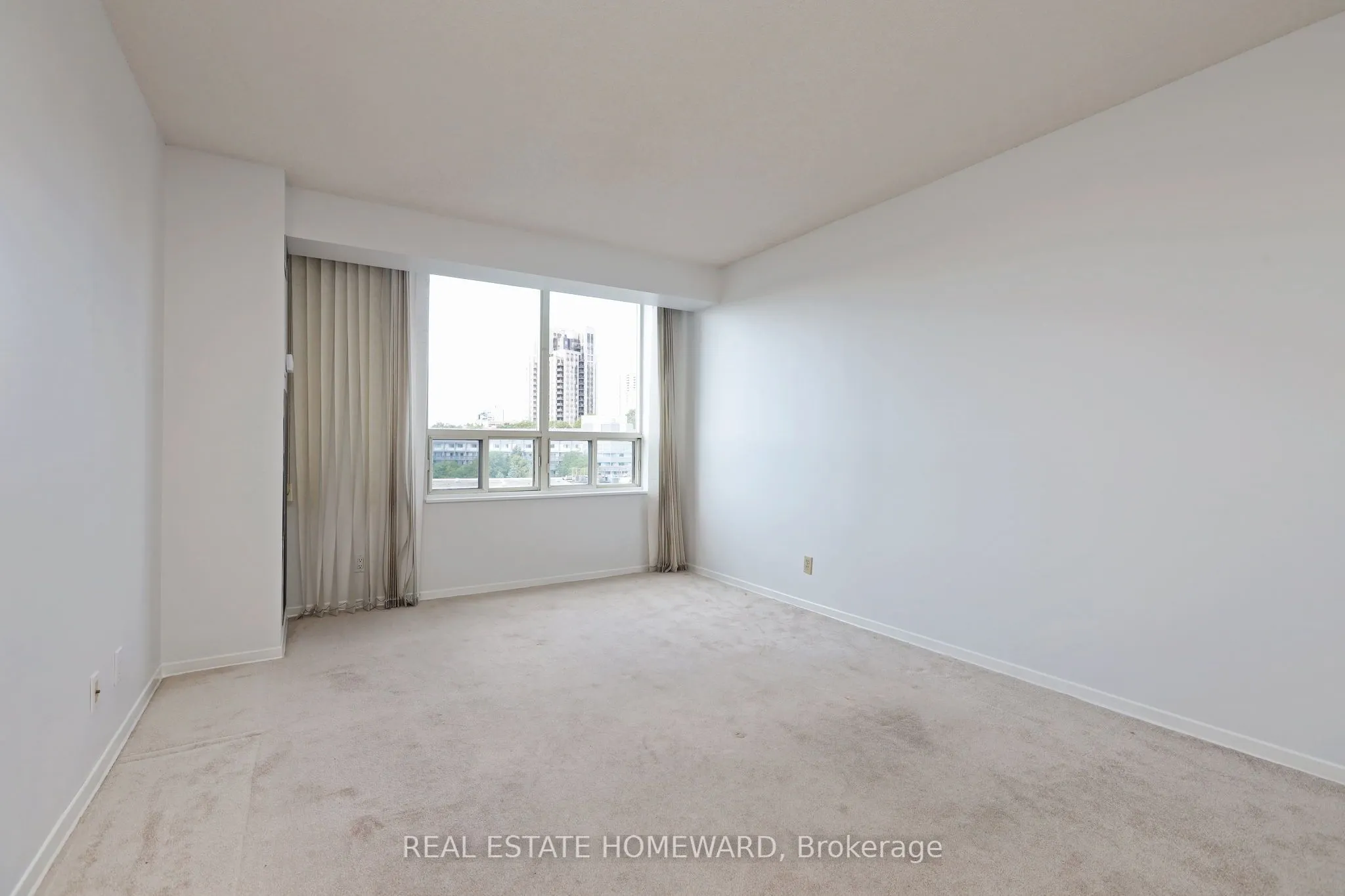 215 Wynford Drive, #801