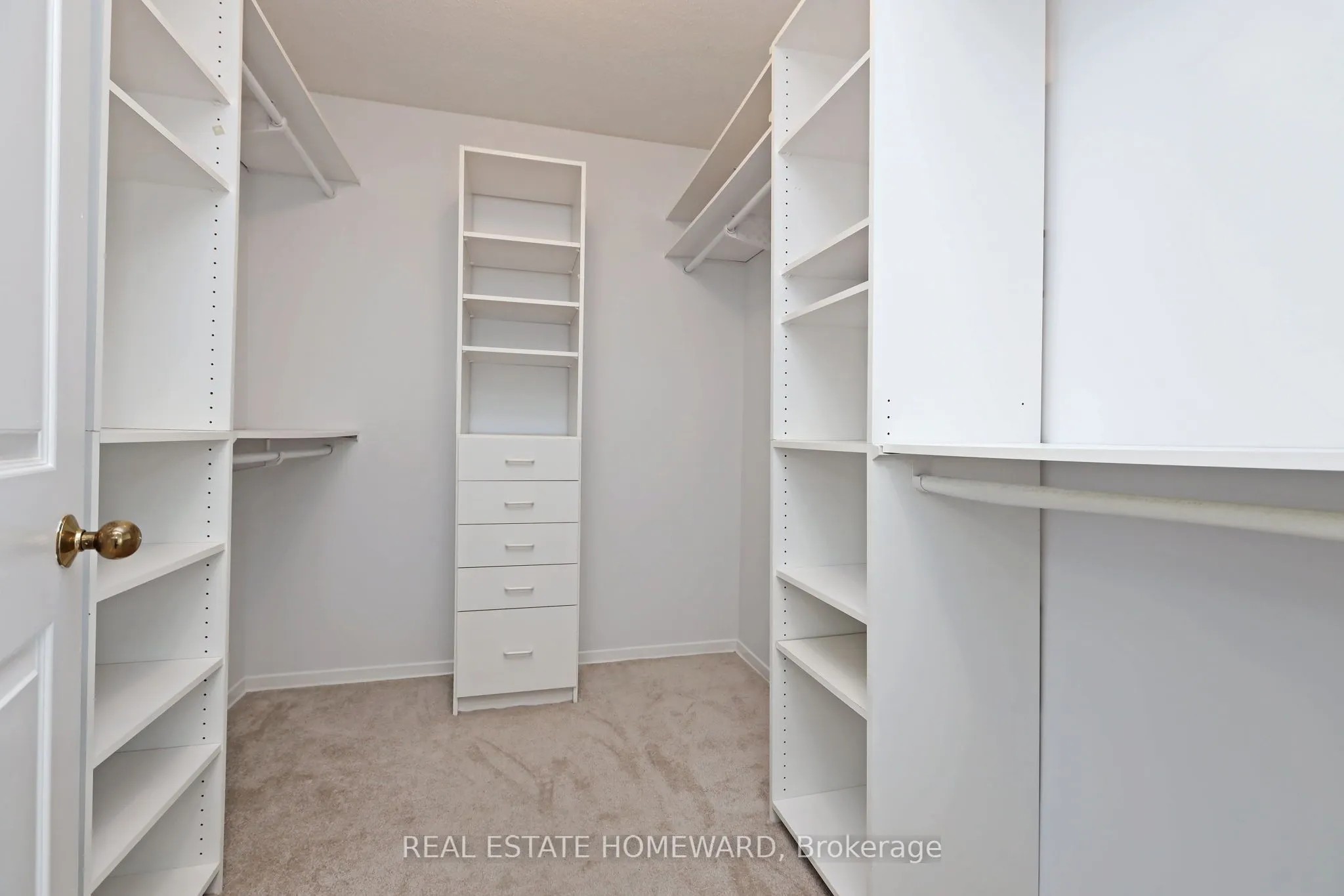 215 Wynford Drive, #801
