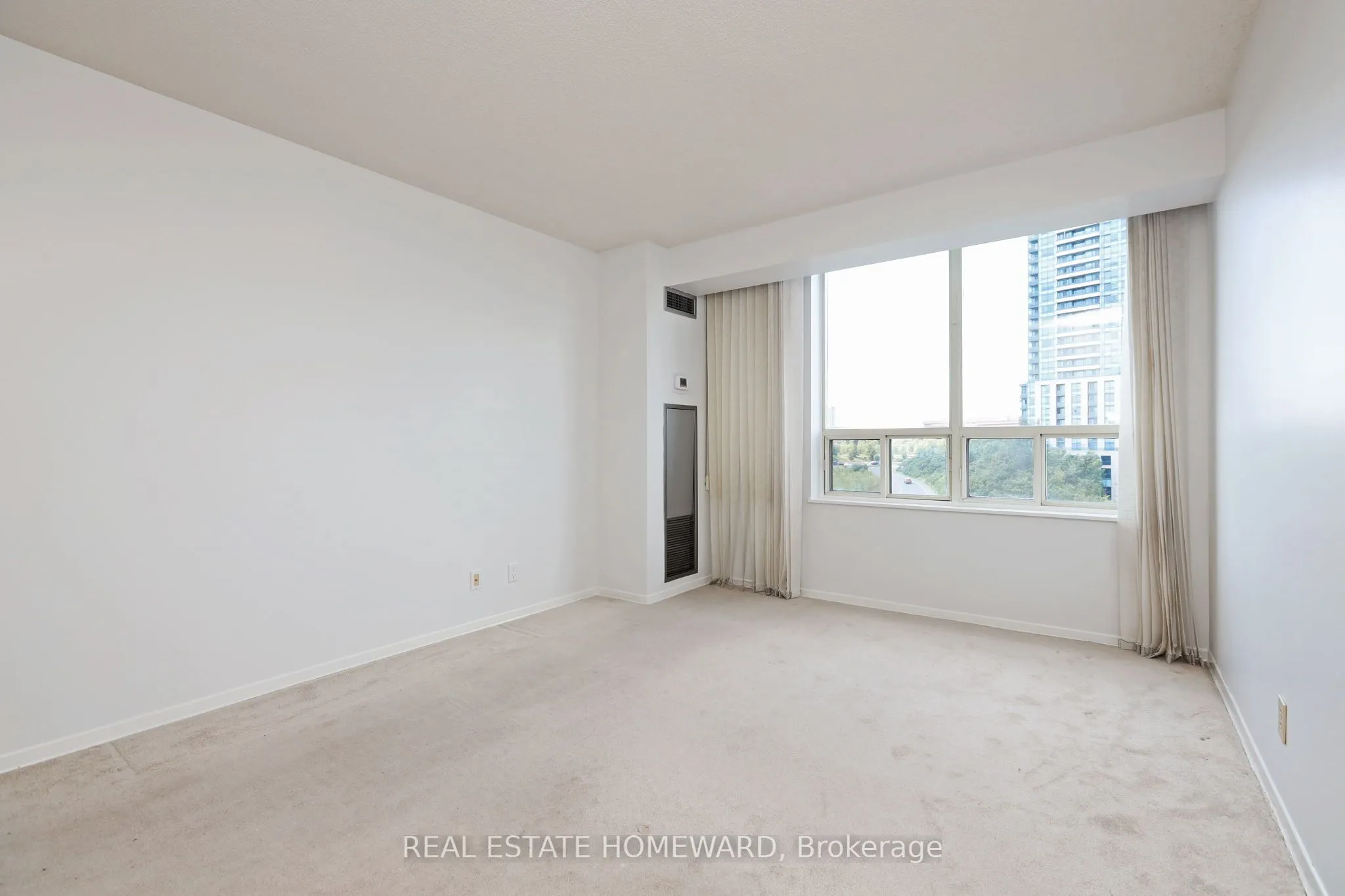215 Wynford Drive, #801